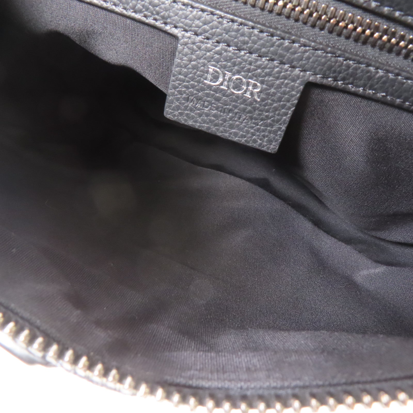 Dior 帆布Maxi Saddle Bag肩背袋黑色/米色/藍色