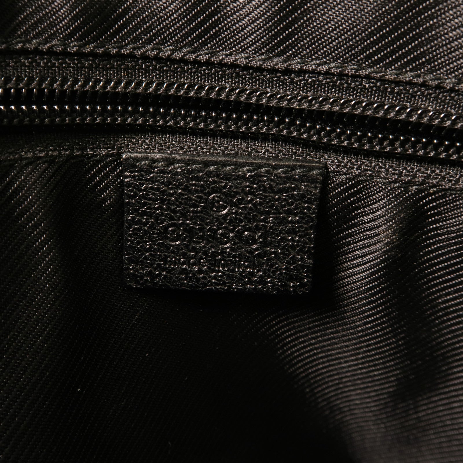 GUCCI 帆布Shoulder Bag銀扣肩背袋
