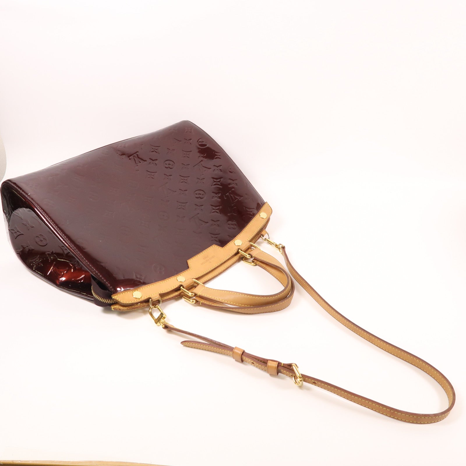 LOUIS VUITTON 【激減優惠】Vernis Brea GM金扣手挽肩背兩用袋