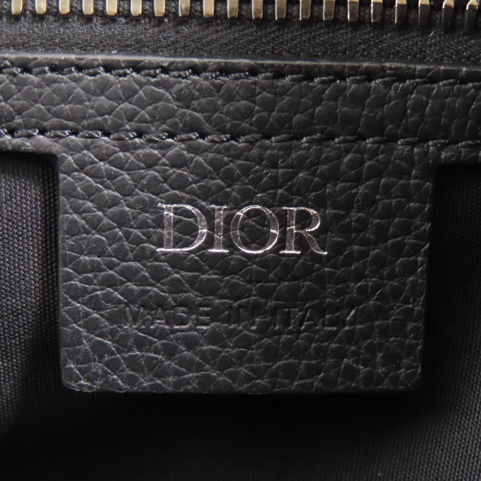 Dior 帆布Maxi Saddle Bag肩背袋黑色/米色/藍色