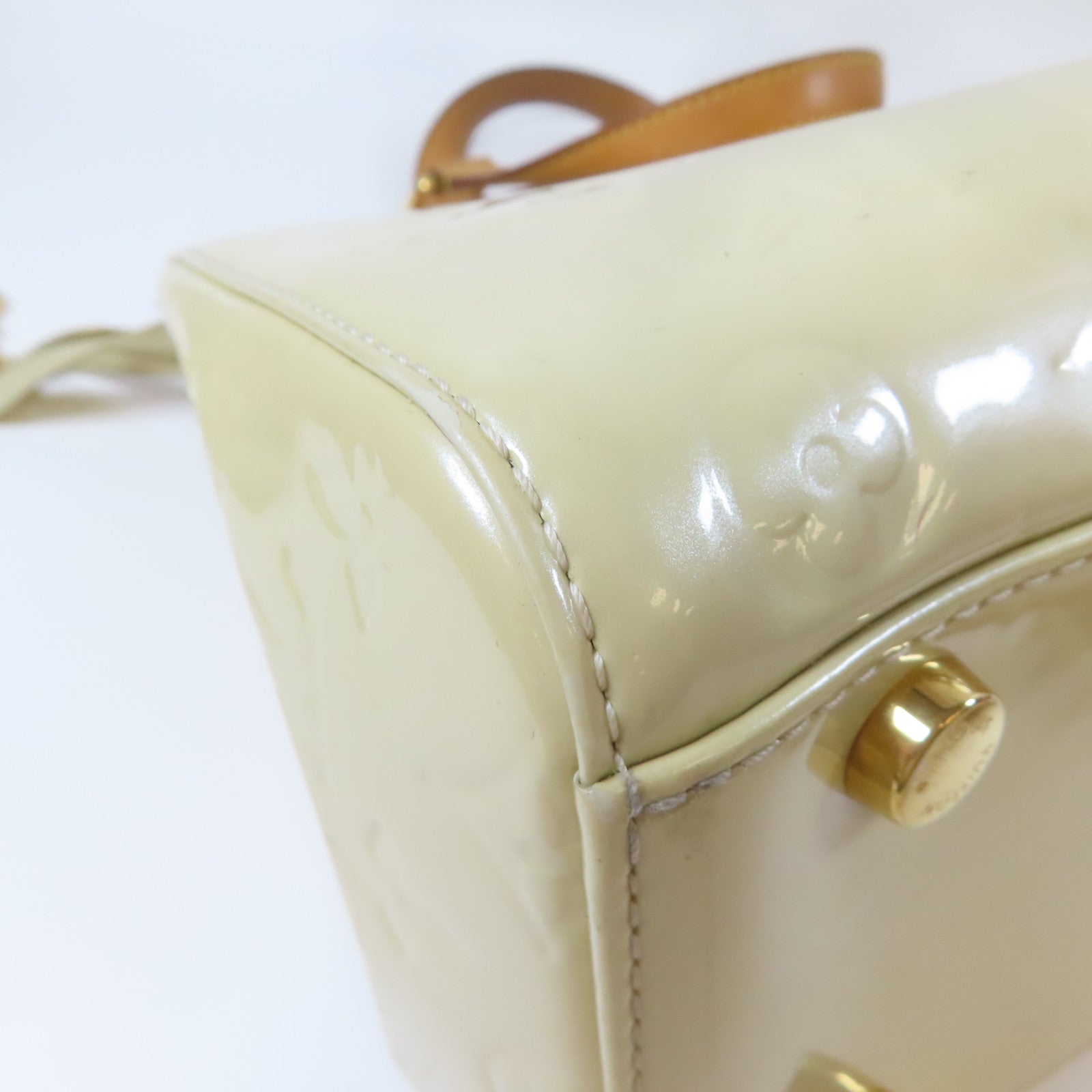 LOUIS VUITTON Vernis Brera金扣手挽肩背兩用袋米色