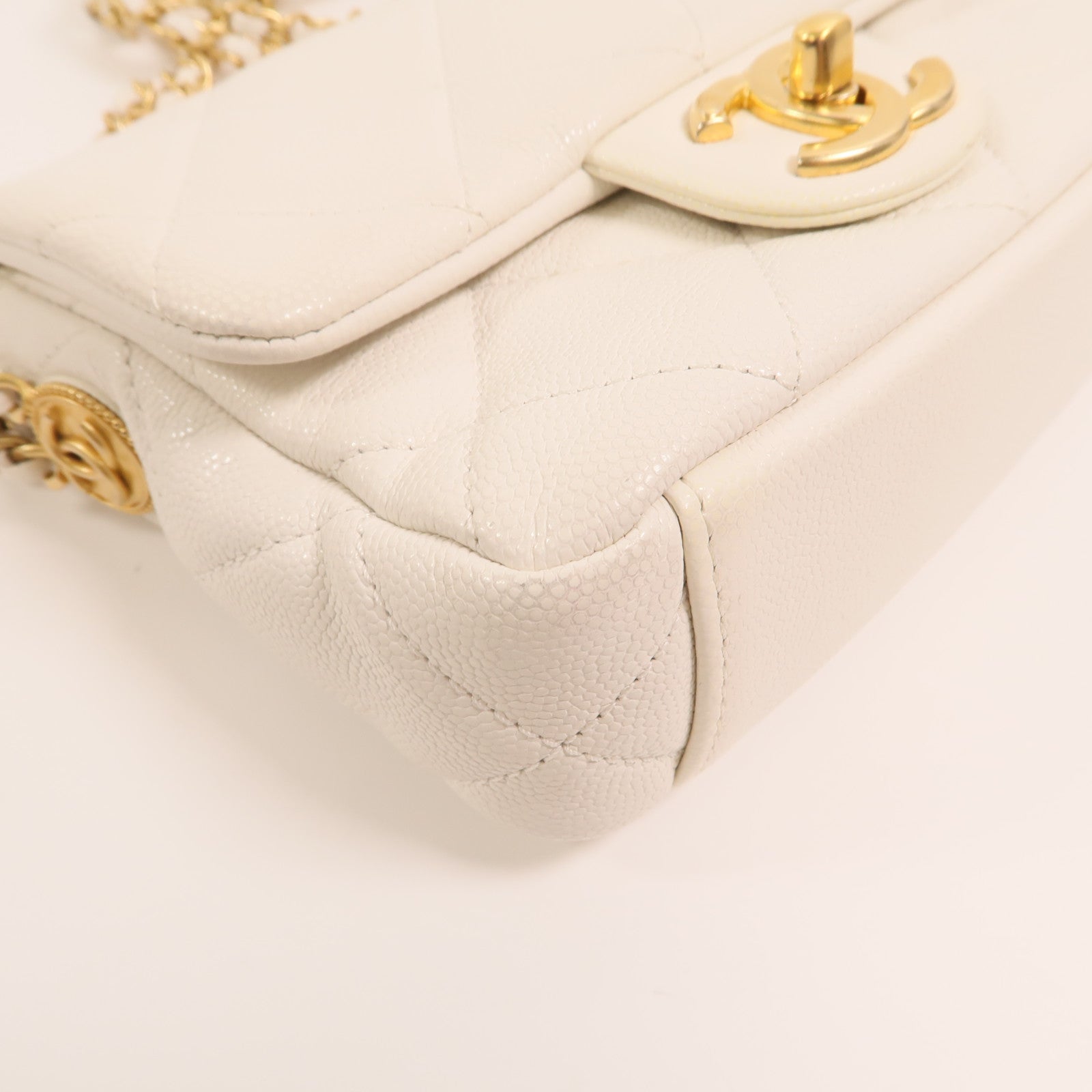 CHANEL 牛皮皮革Mini Twist Your Buttons Flap金扣鏈帶肩背袋