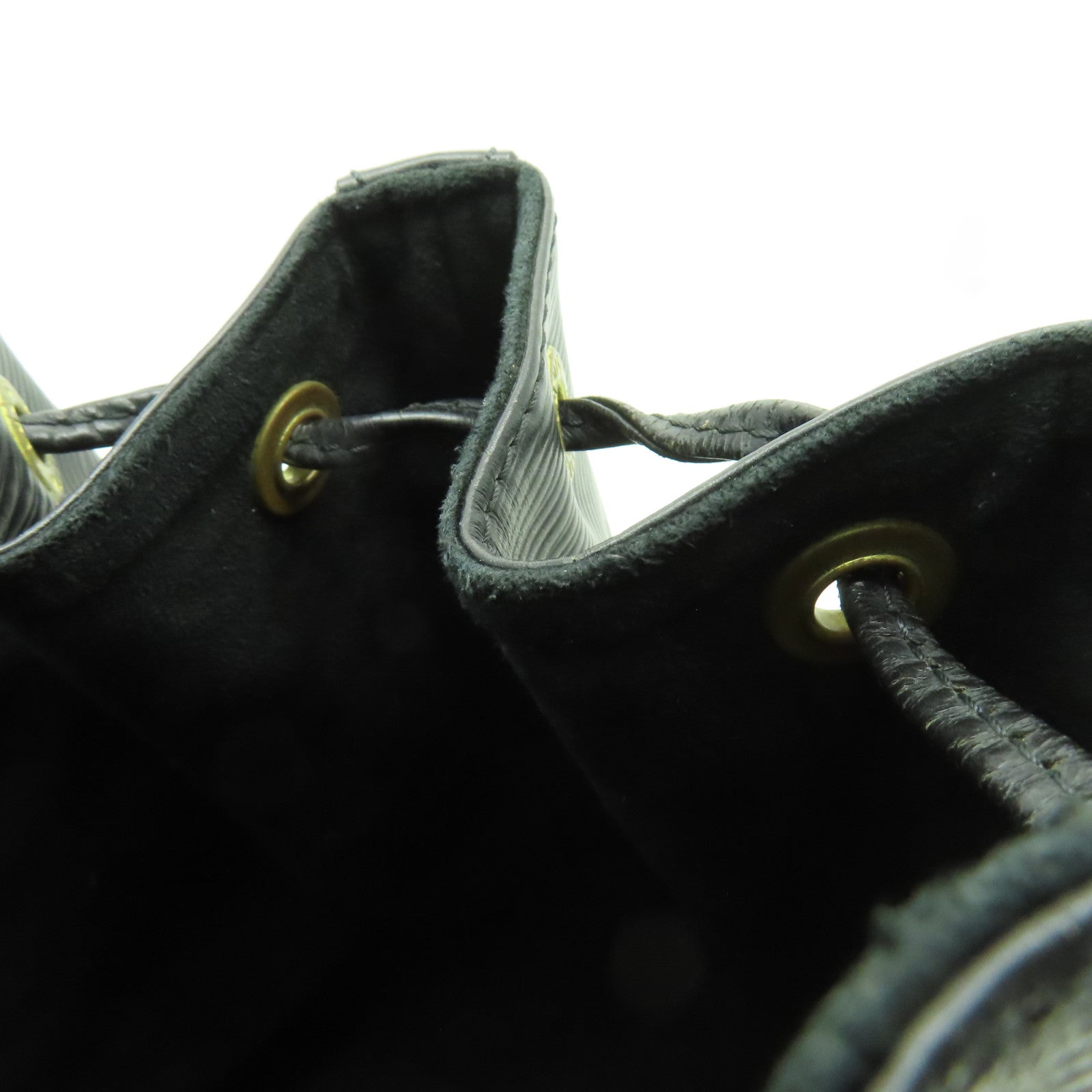LOUIS VUITTON Epi Petit Noe MM金扣肩背袋黑色