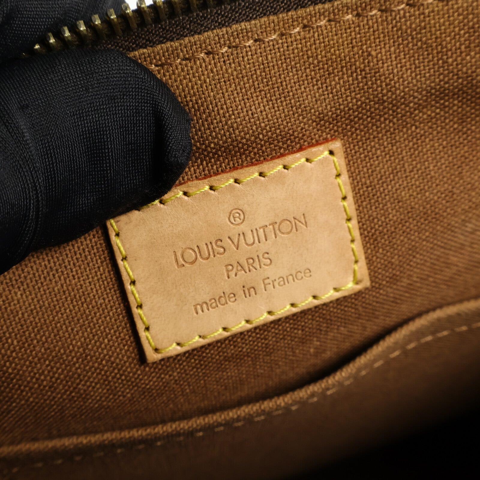 LOUIS VUITTON Monogram Popincourt Haut肩背袋