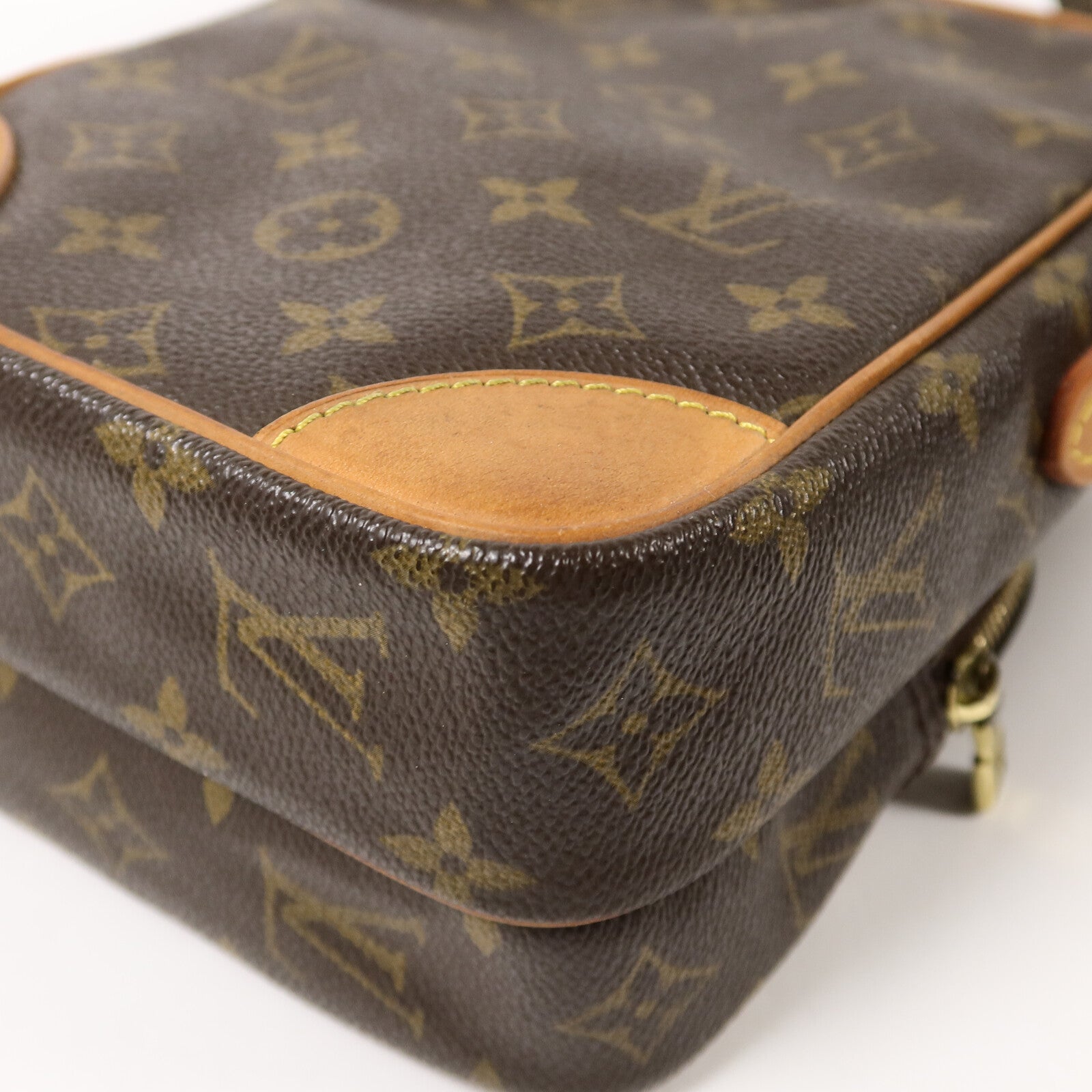 LOUIS VUITTON Monogram Amazon肩背袋