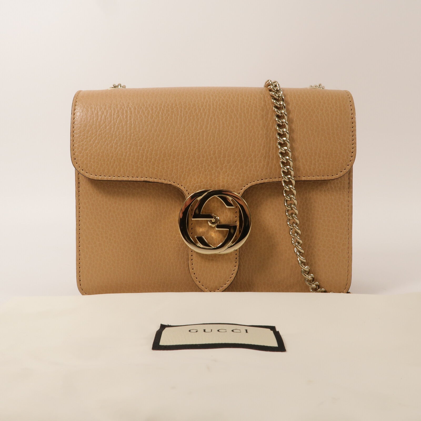 GUCCI 牛皮皮革Interlocking G鏈帶肩背袋