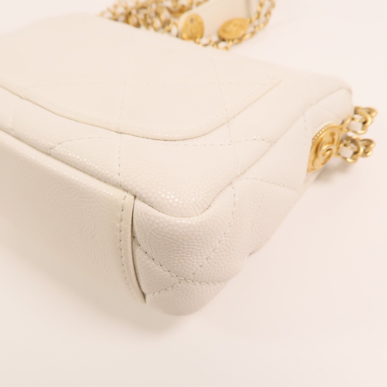 CHANEL 牛皮皮革Mini Twist Your Buttons Flap金扣鏈帶肩背袋