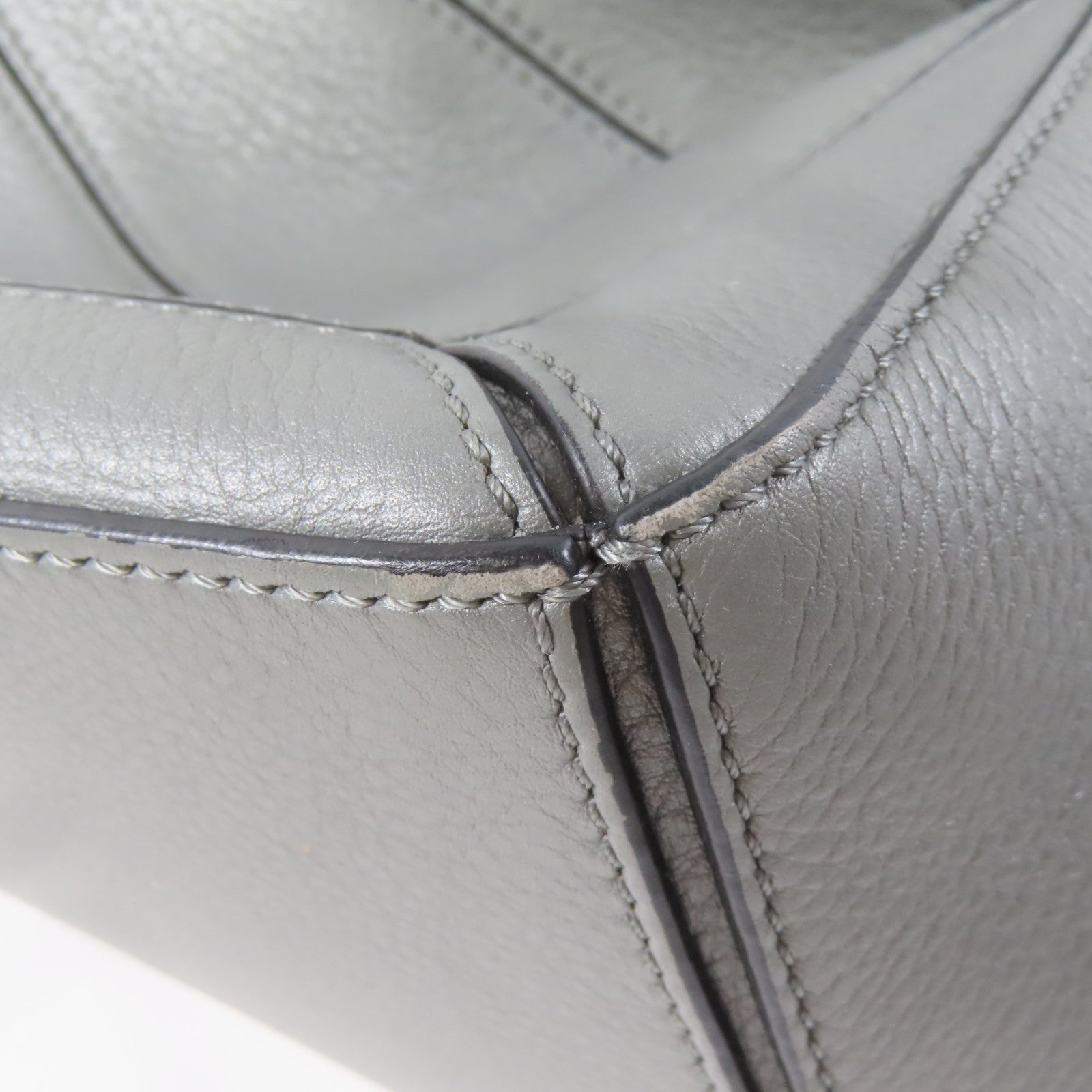 LOEWE 牛皮皮革Puzzle銀扣手挽肩背兩用袋灰色