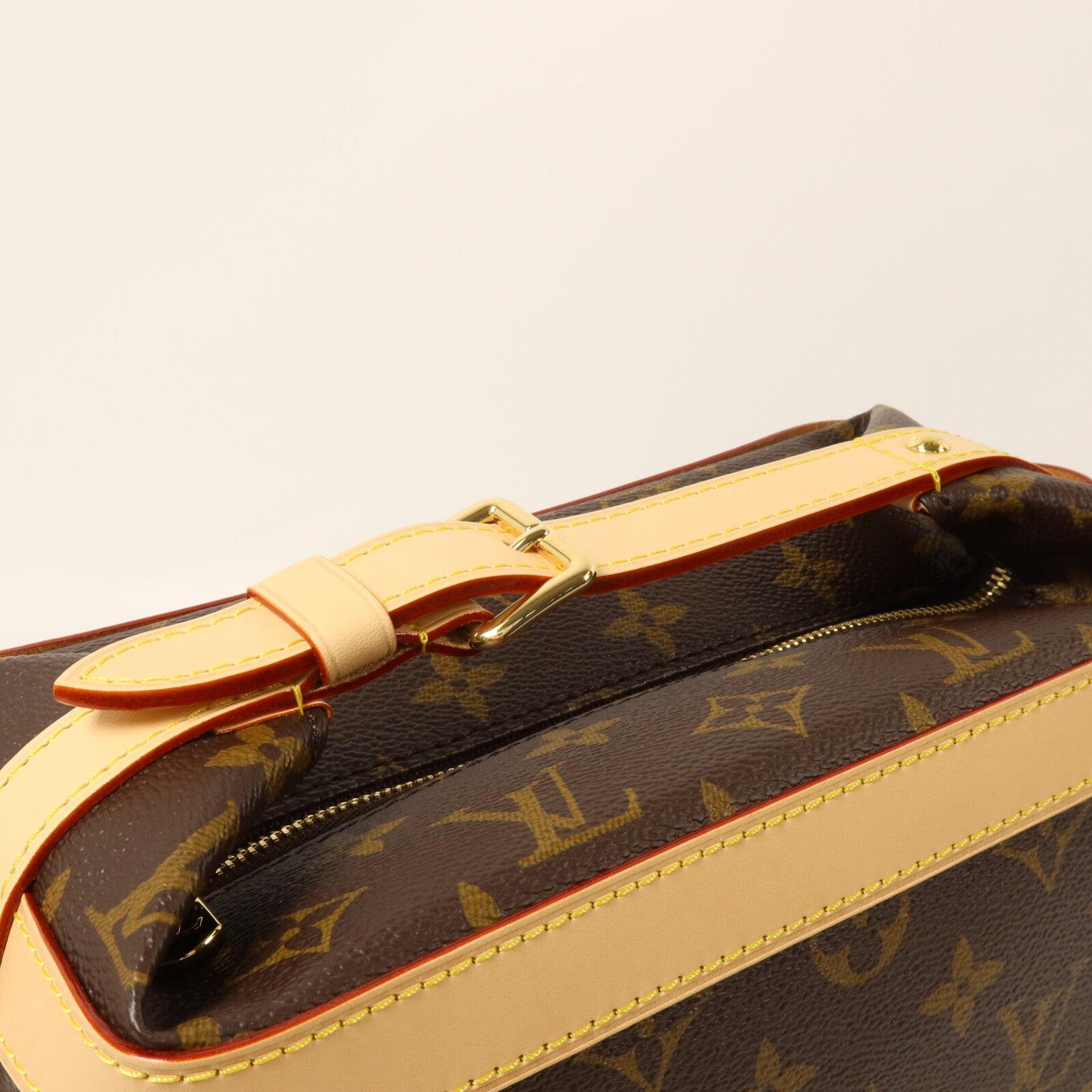 LOUIS VUITTON Monogram Cruiser Toiletry Bag手挽袋