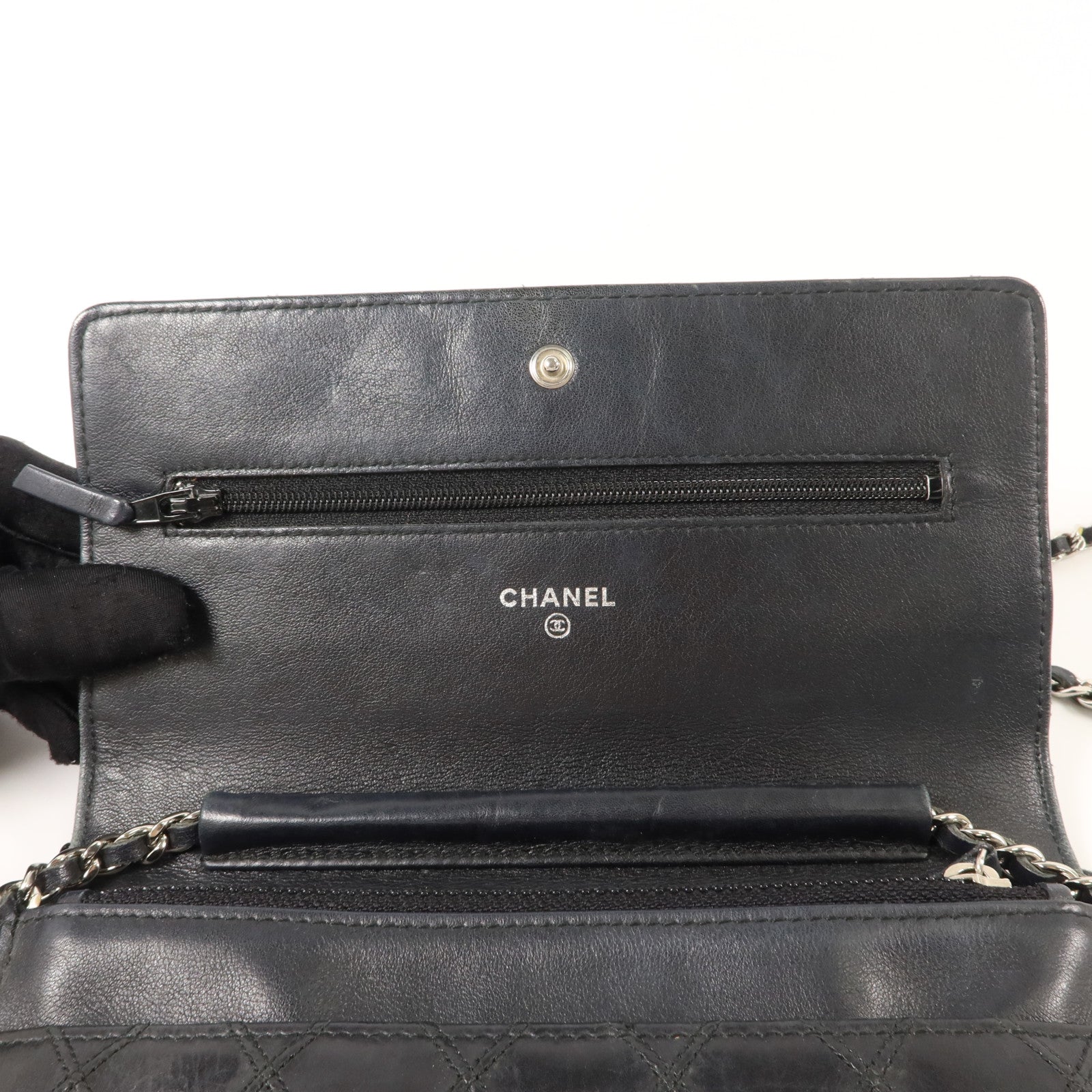 CHANEL 牛皮皮革Wallet On Chain鏈帶肩背袋