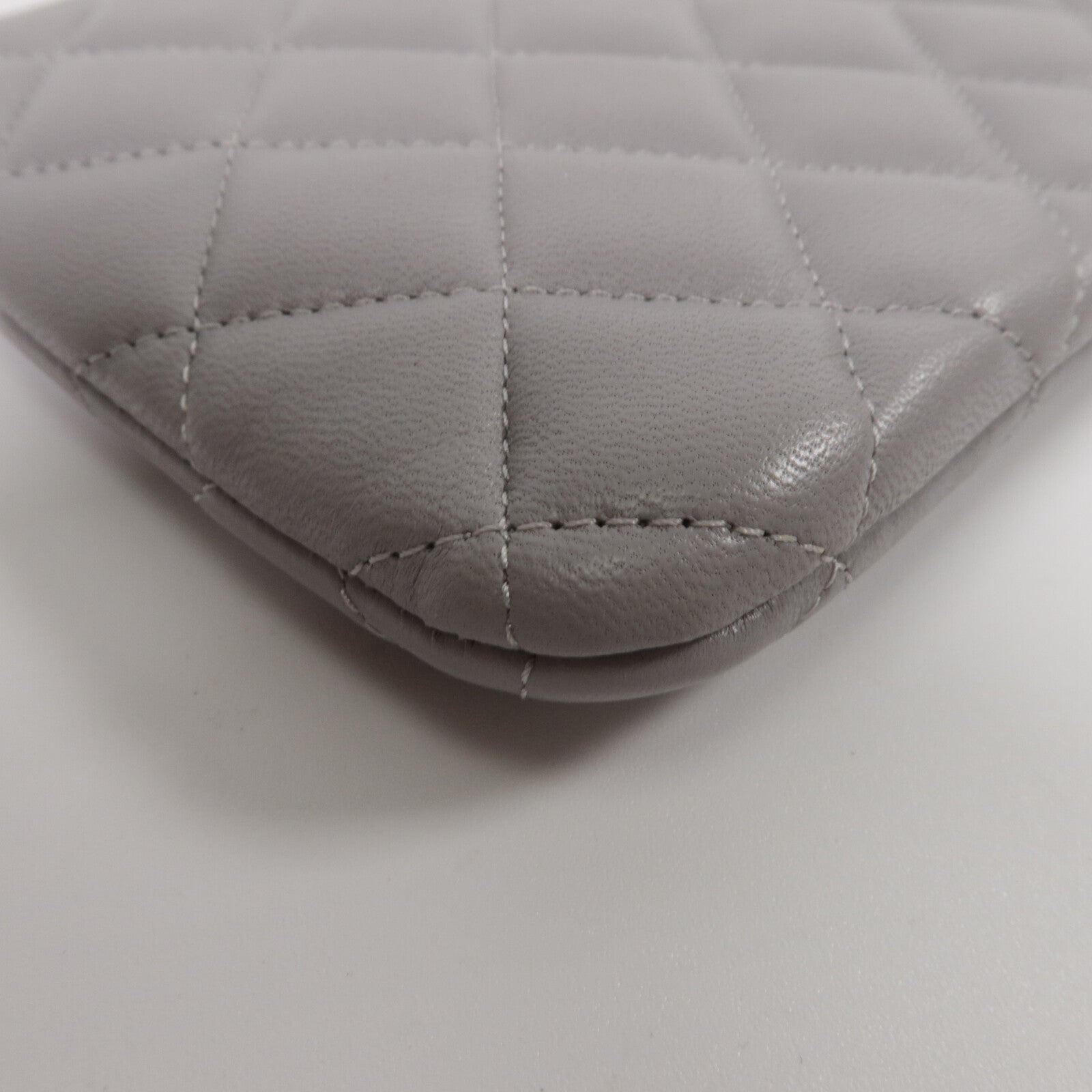 CHANEL 羊皮皮革Pouch手拿包