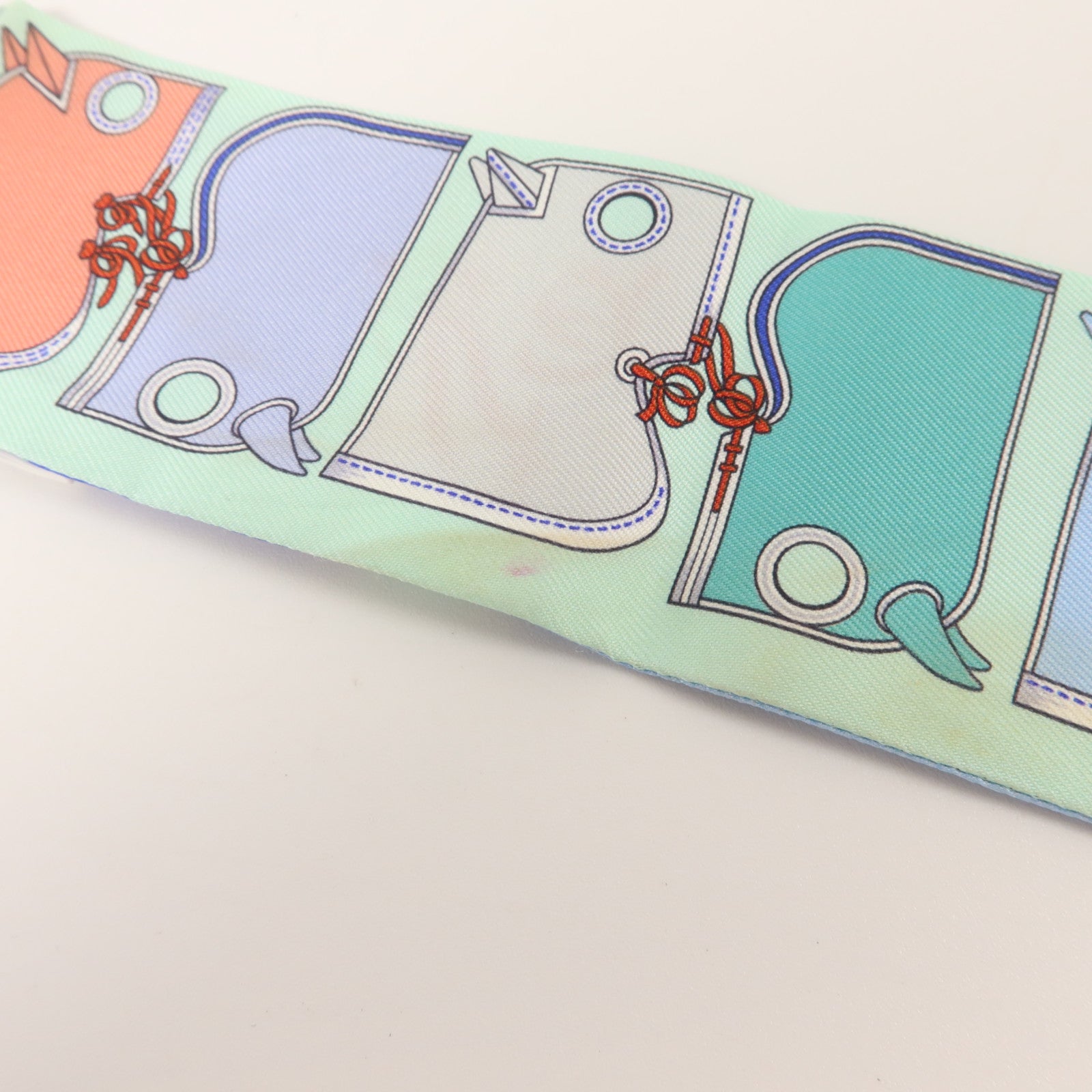 HERMES 絲質Twilly絲巾