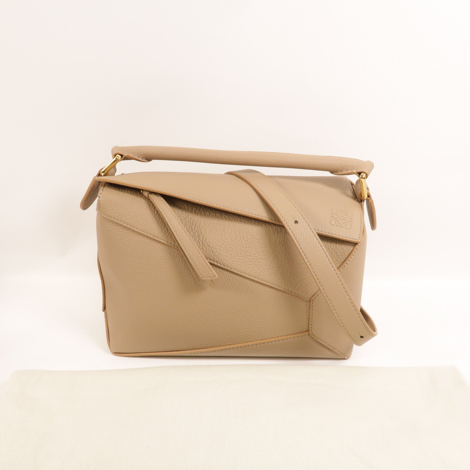 LOEWE 牛皮皮革Puzzle Edge Small手挽肩背兩用袋