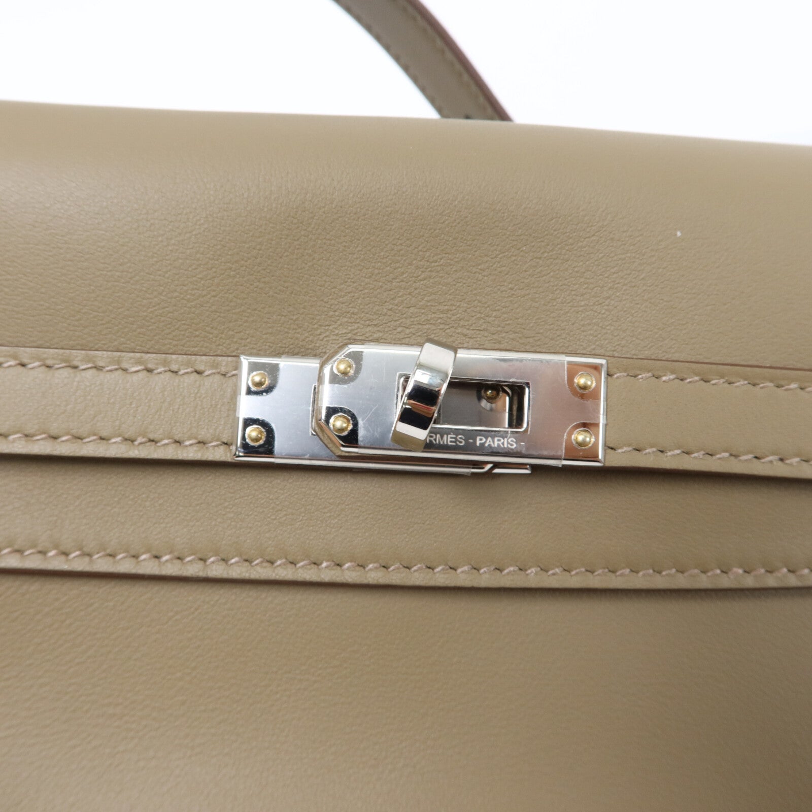 HERMES Swift皮革Kelly Moove銀扣肩背袋Etoupe