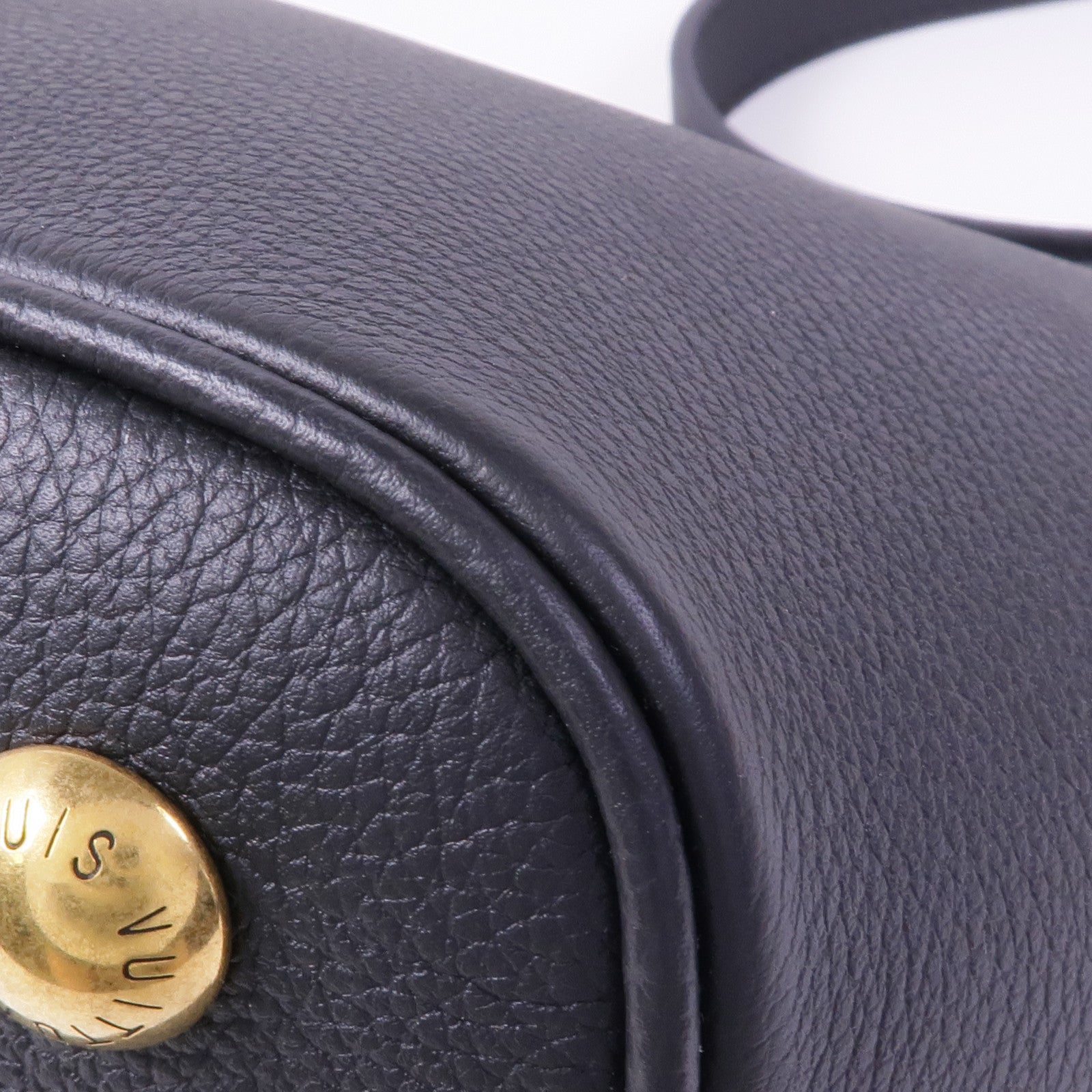 LOUIS VUITTON 牛皮皮革Low Key All In BB金扣手挽肩背兩用袋