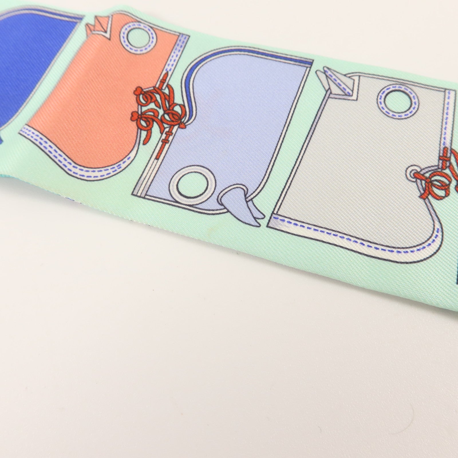 HERMES 絲質Twilly絲巾