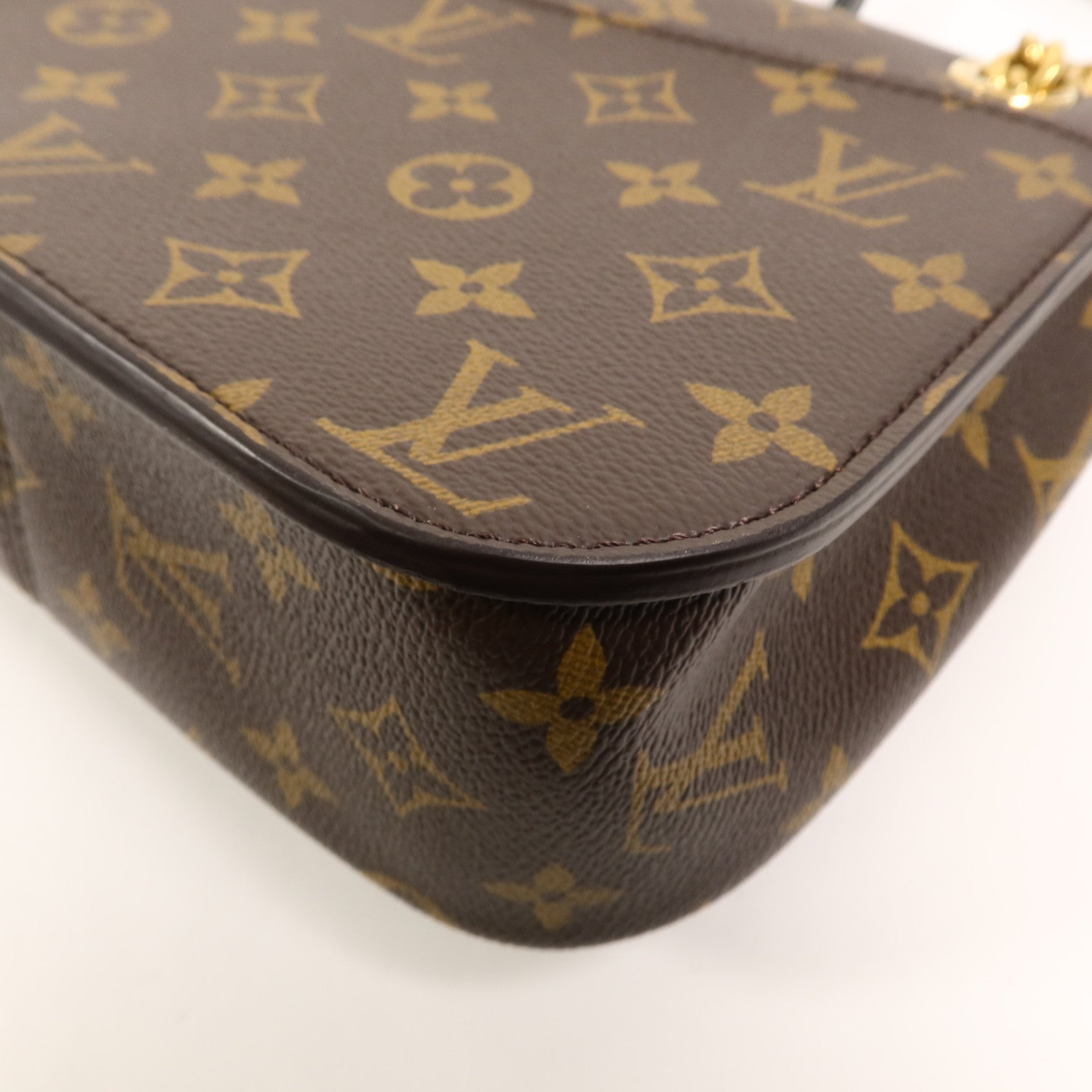 LOUIS VUITTON Monogram Passy肩背袋
