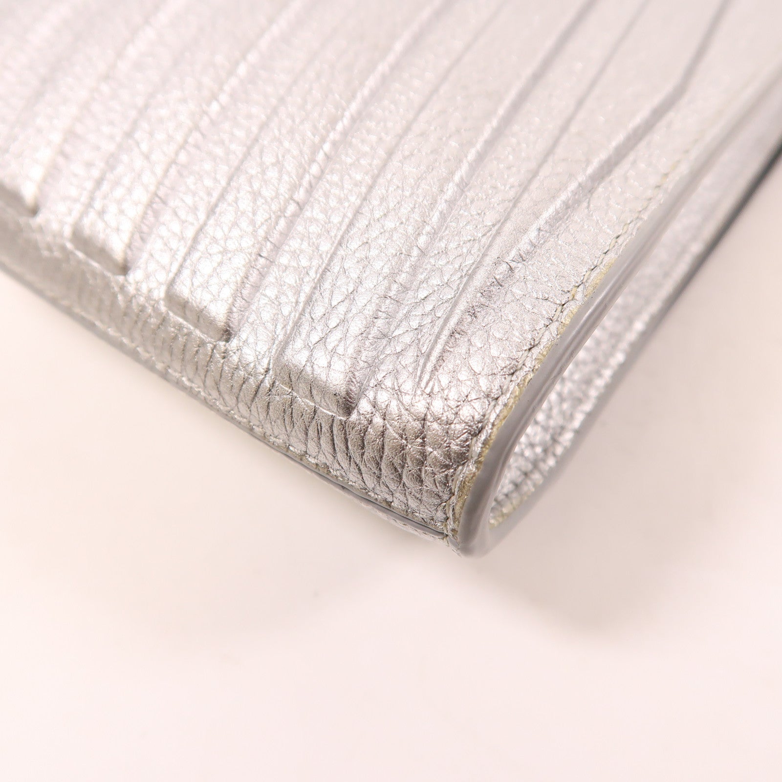 BALENCIAGA 【激減優惠】皮革Car Phone Holder Bag銀扣肩背袋