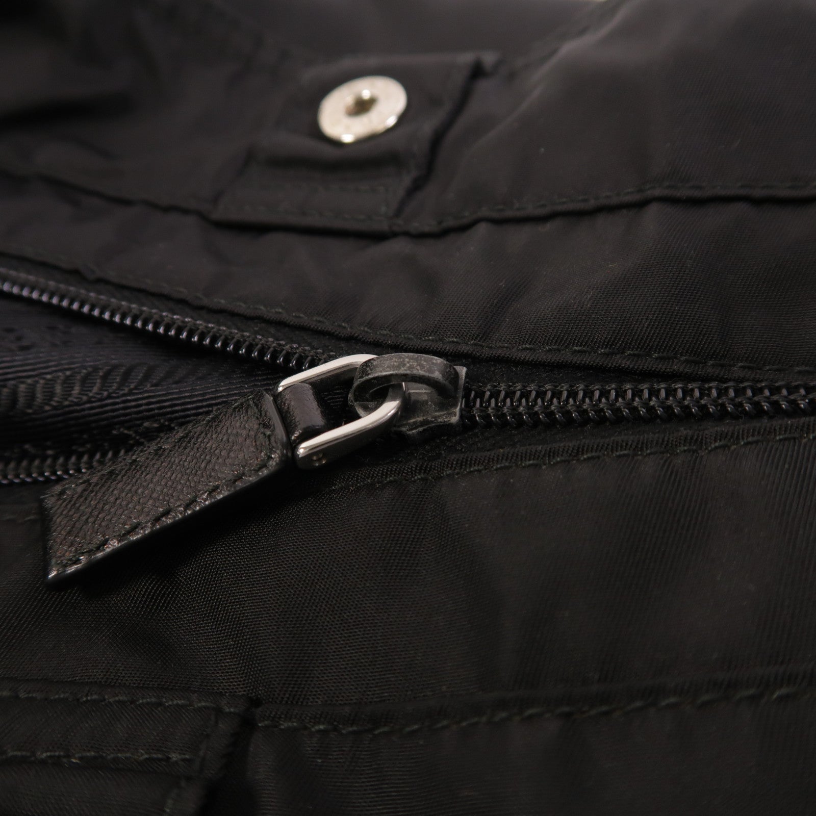 PRADA 尼龍2 Way Shoulder金扣手挽肩背兩用袋