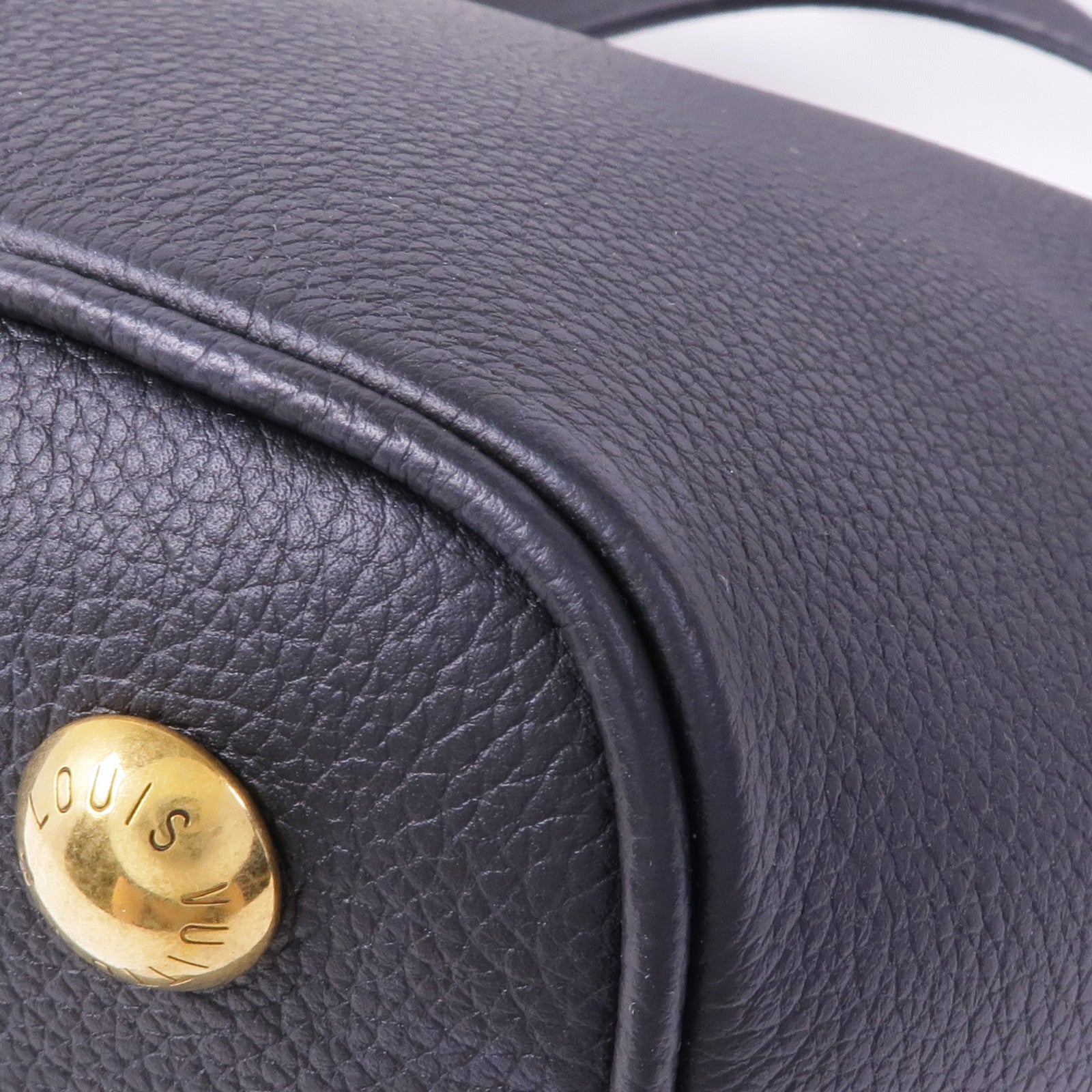 LOUIS VUITTON 牛皮皮革Low Key All In BB金扣手挽肩背兩用袋