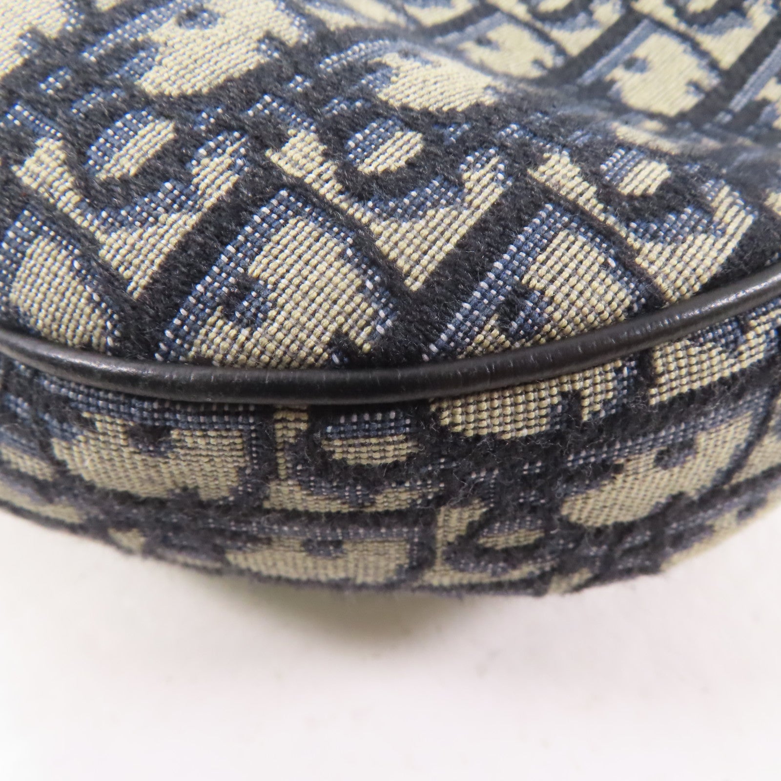 Dior 帆布Maxi Saddle Bag肩背袋黑色/米色/藍色