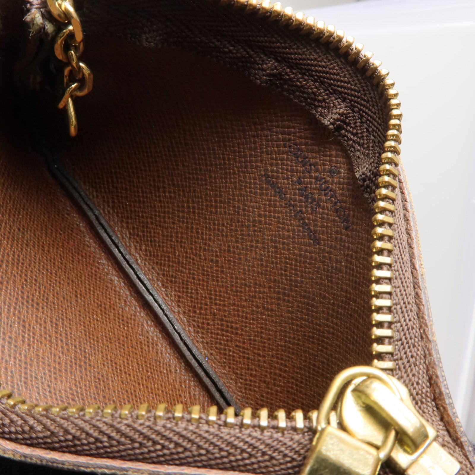 LOUIS VUITTON Monogram Key Pouch鎖匙包