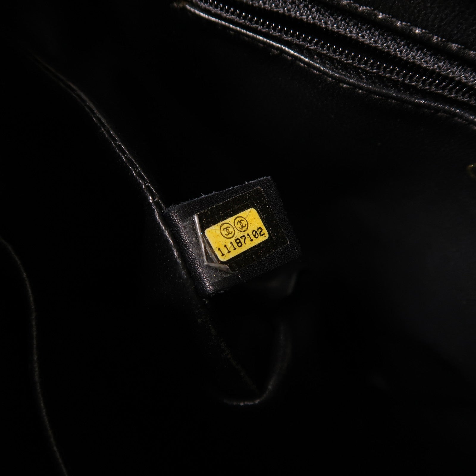 CHANEL 牛皮皮革Vintage Bag金扣手挽袋