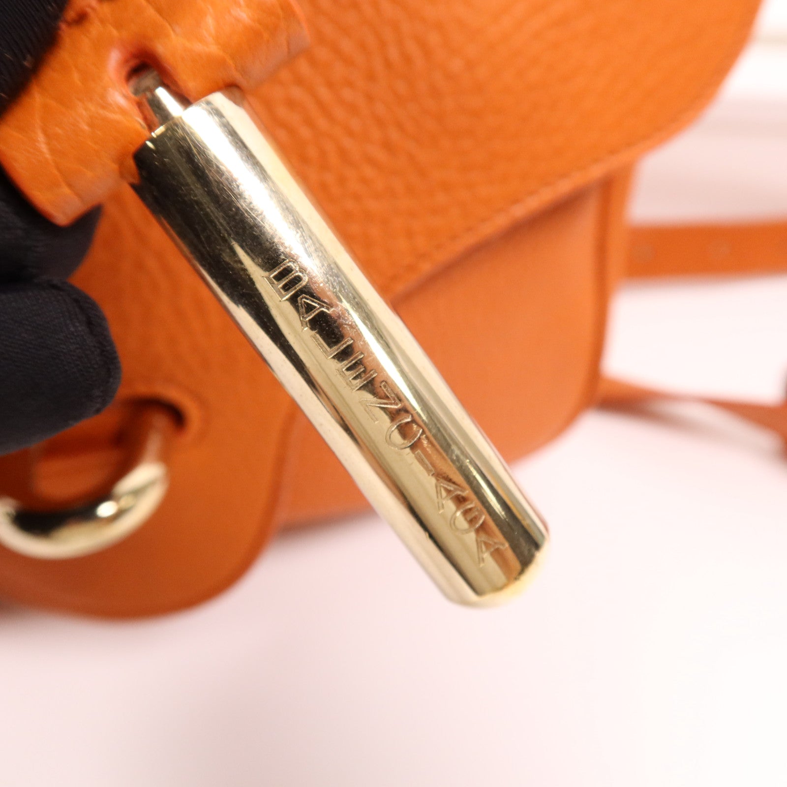 BALENCIAGA 牛皮皮革Shoulder Bag金扣肩背袋