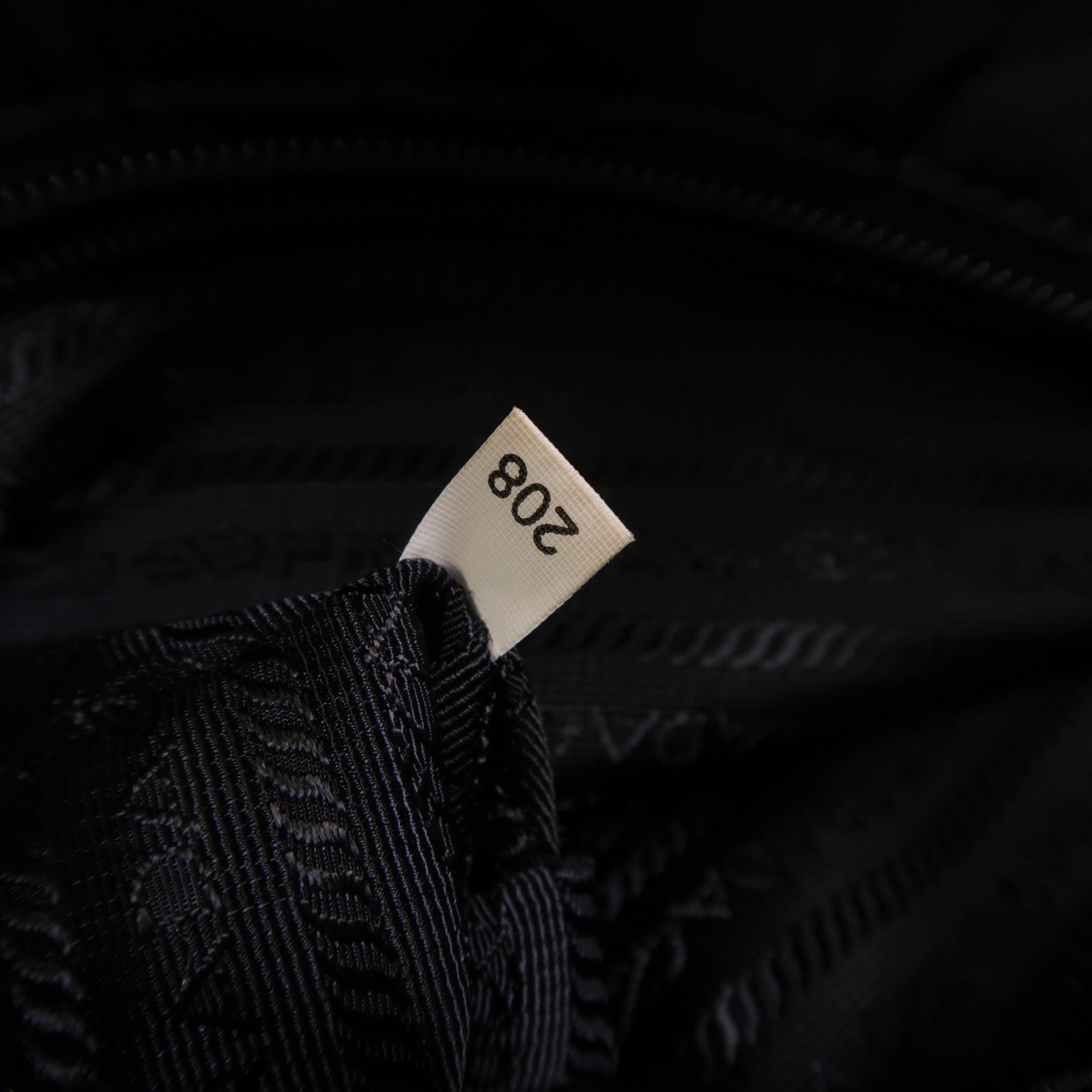 PRADA 尼龍2 Way Shoulder金扣手挽肩背兩用袋
