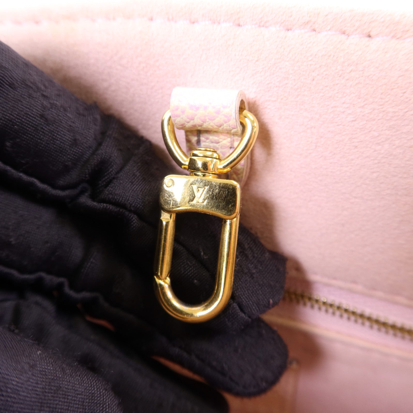 LOUIS VUITTON Monogram Empreinte On The Go PM金扣手挽肩背兩用袋