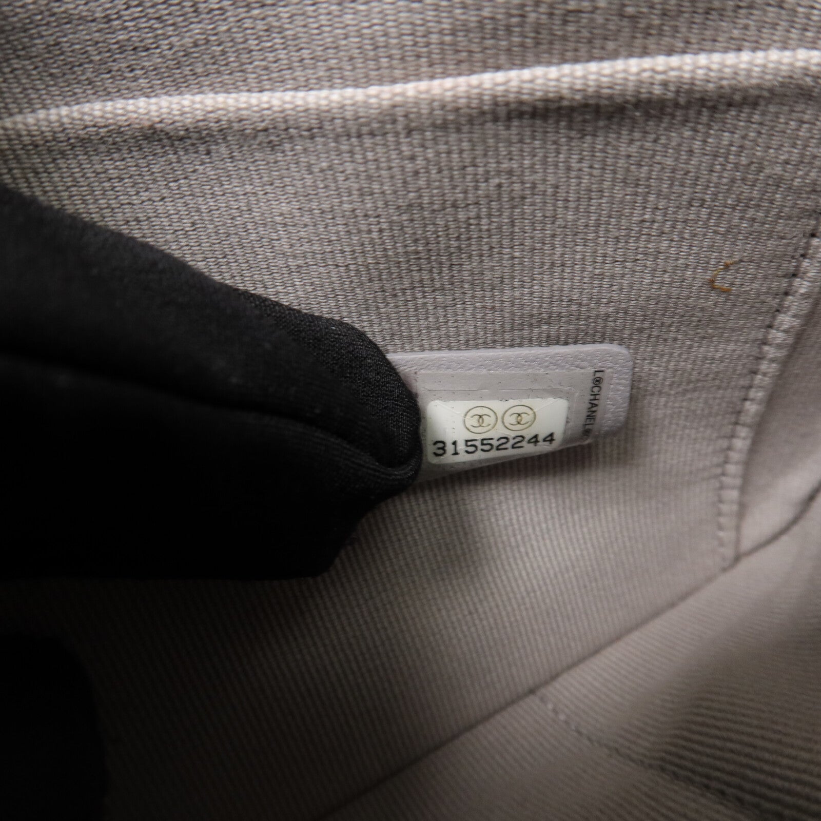 CHANEL 羊皮皮革Pouch手拿包