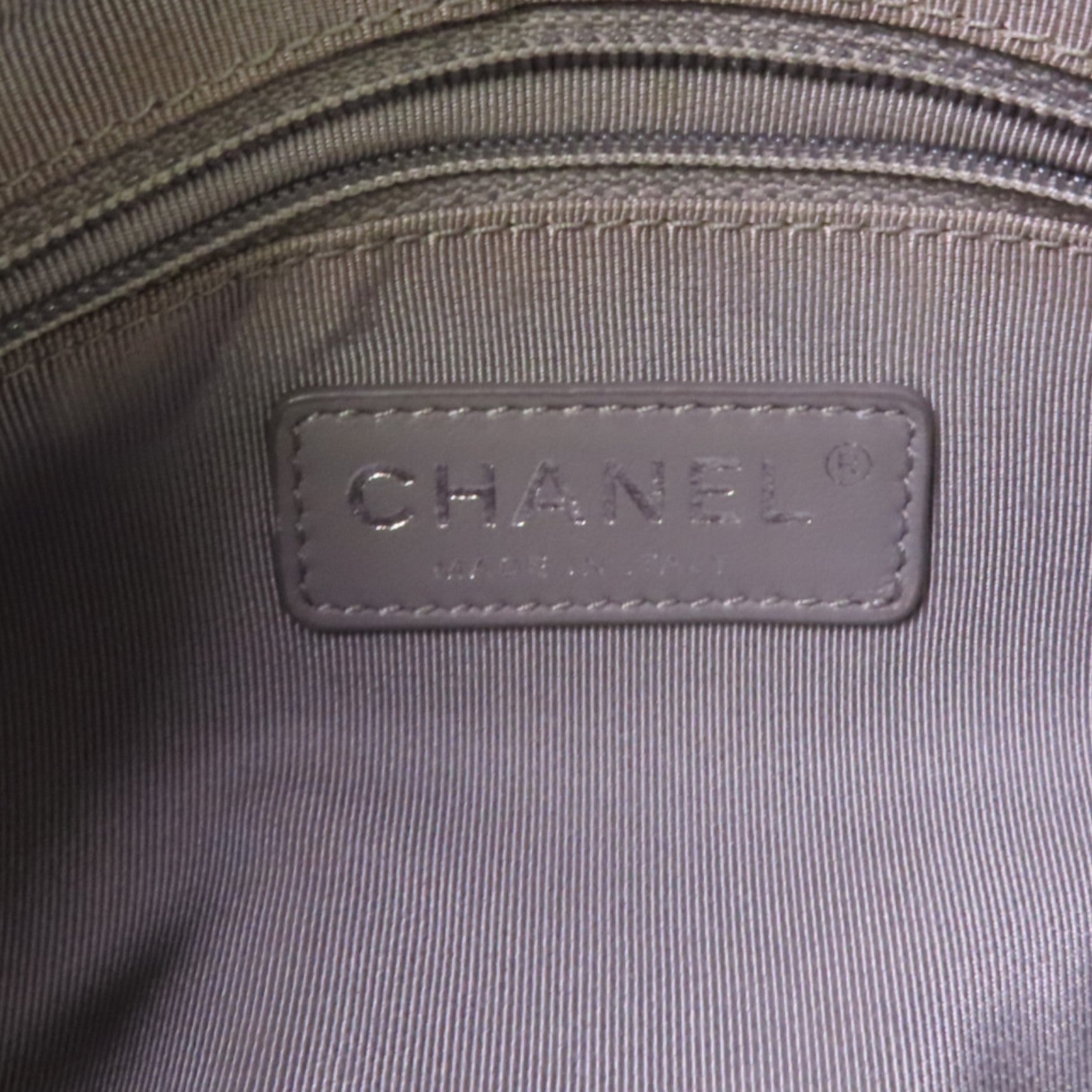 CHANEL 牛皮皮革Chain Shoulder Bag銀扣鏈帶肩背袋