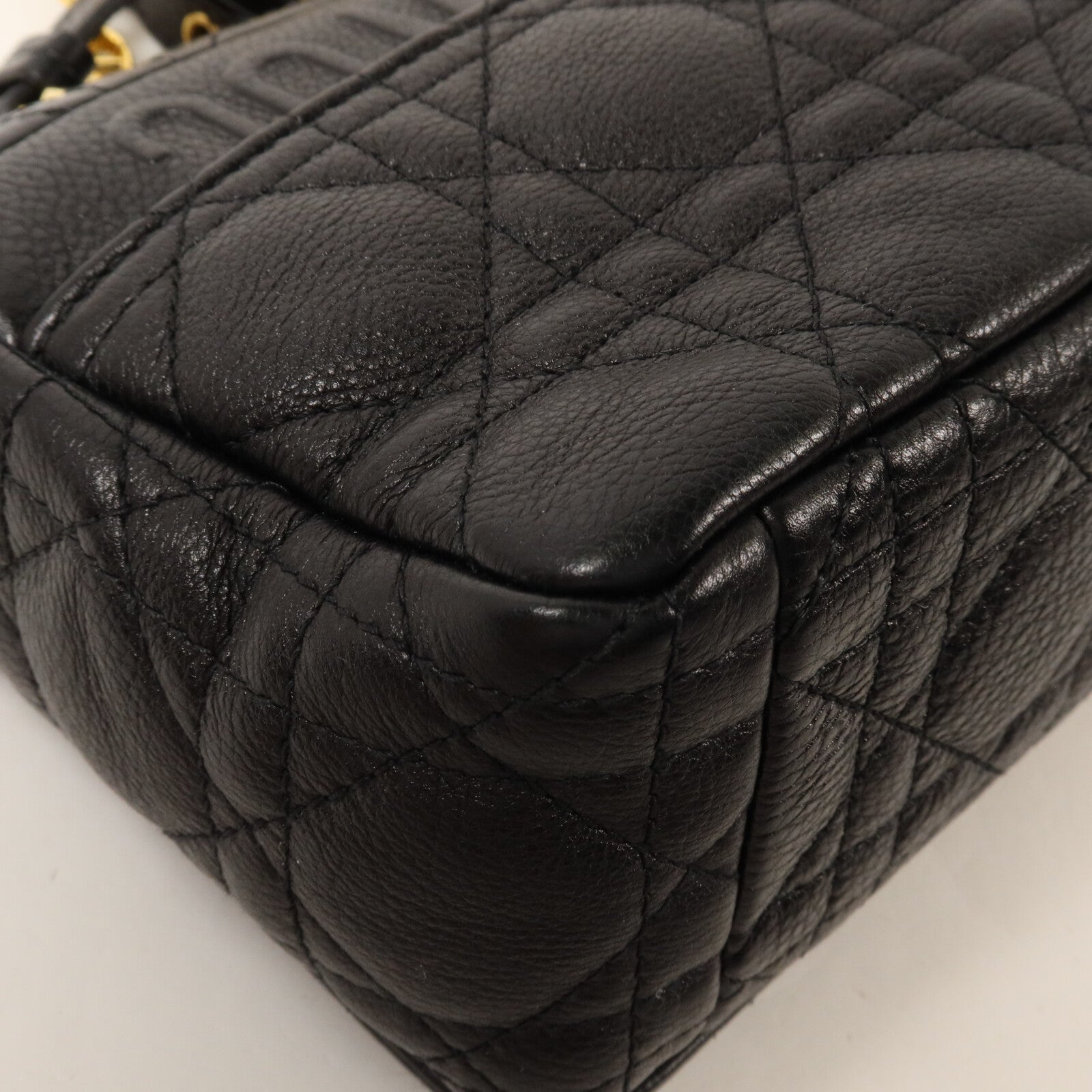 Dior 牛皮皮革Caro Small鏈帶肩背袋