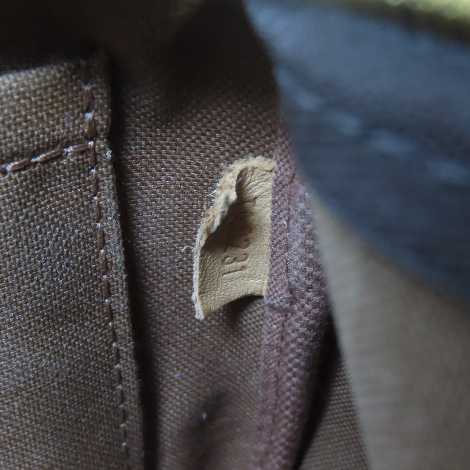 LOUIS VUITTON 【激減優惠】Monogram Multi Pochette Accessoires金扣手挽肩背兩用袋啡色