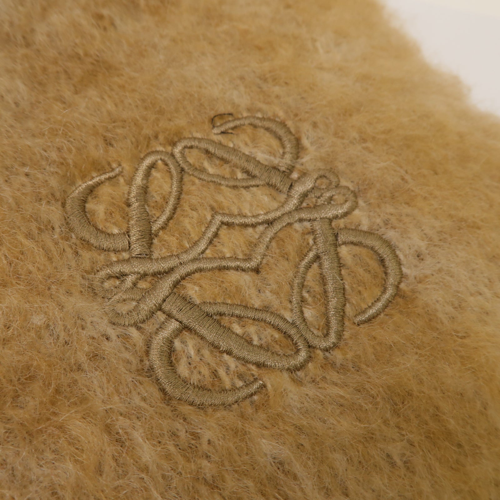 LOEWE 【激減優惠】Mohair Muffler圍巾米色