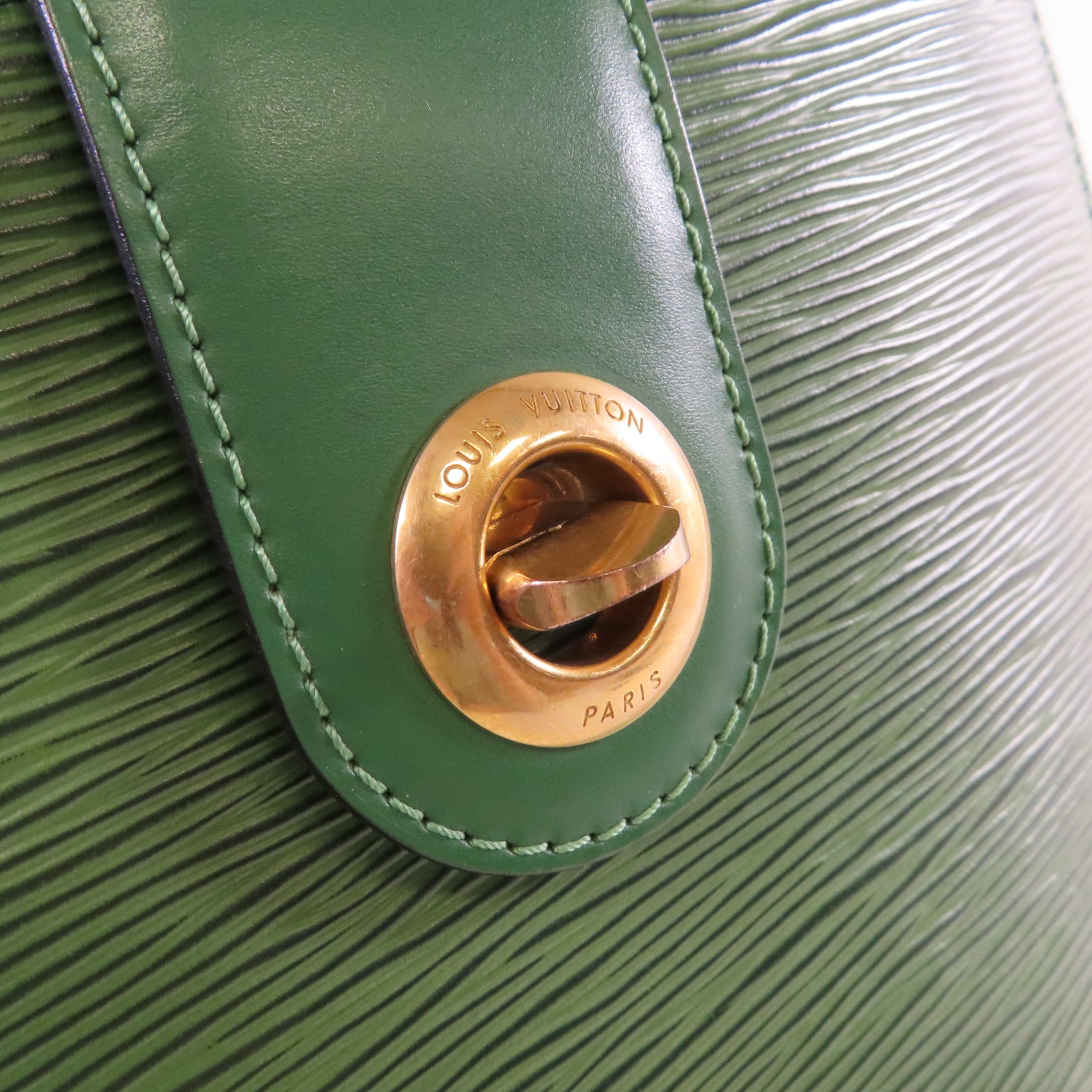 LOUIS VUITTON 【激減優惠】Epi Cluny Shoulder Bag金扣肩背袋綠色