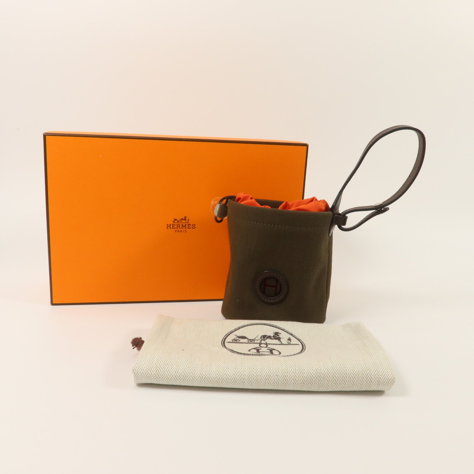 HERMES 帆布/Barenia皮革On The Go Pouch手拿包Kaki/Feu