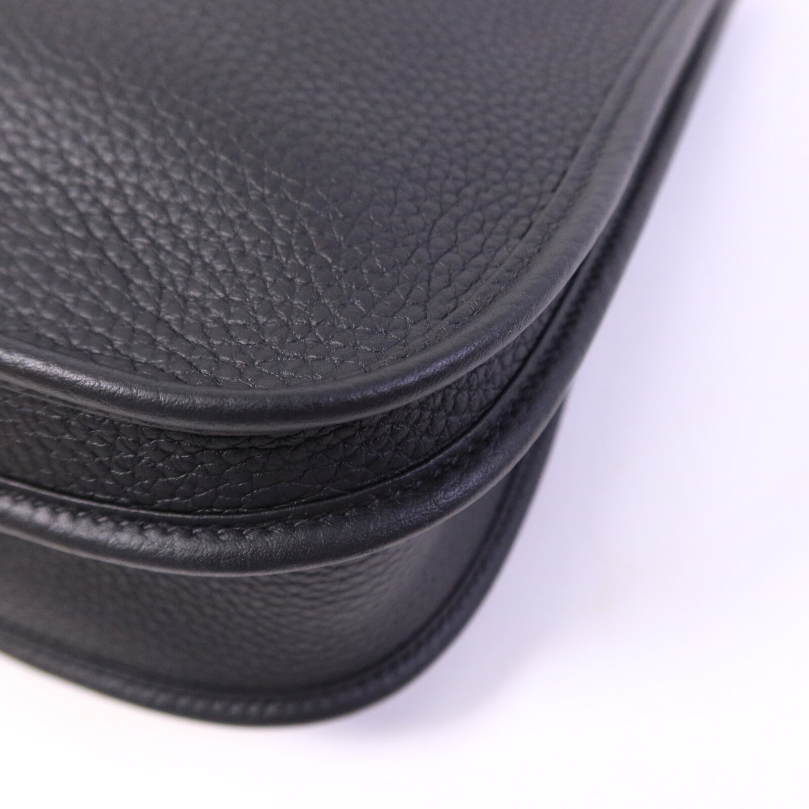 HERMES Clemence皮革Evelyne PM肩背袋Noir