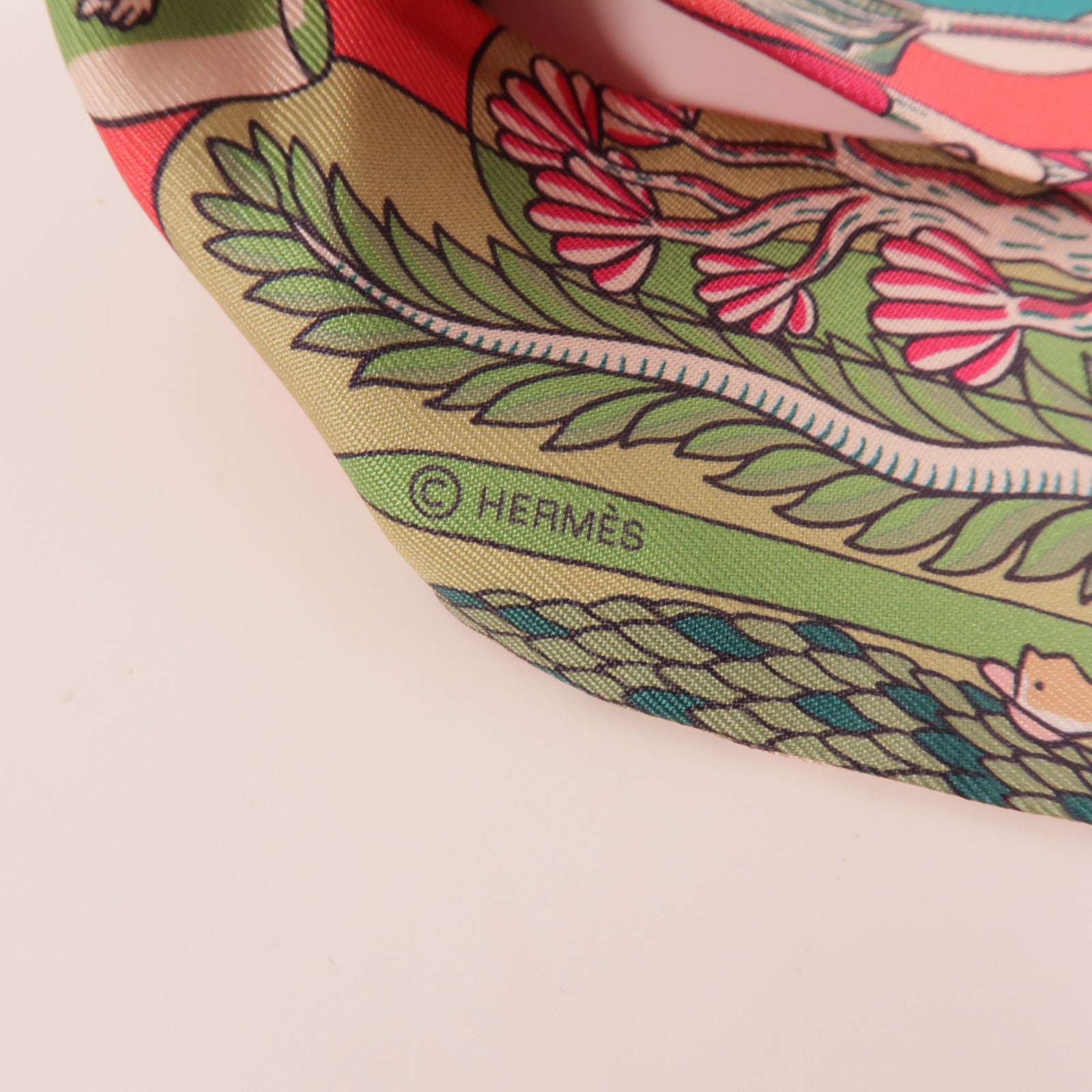HERMES 絲質Twilly絲巾