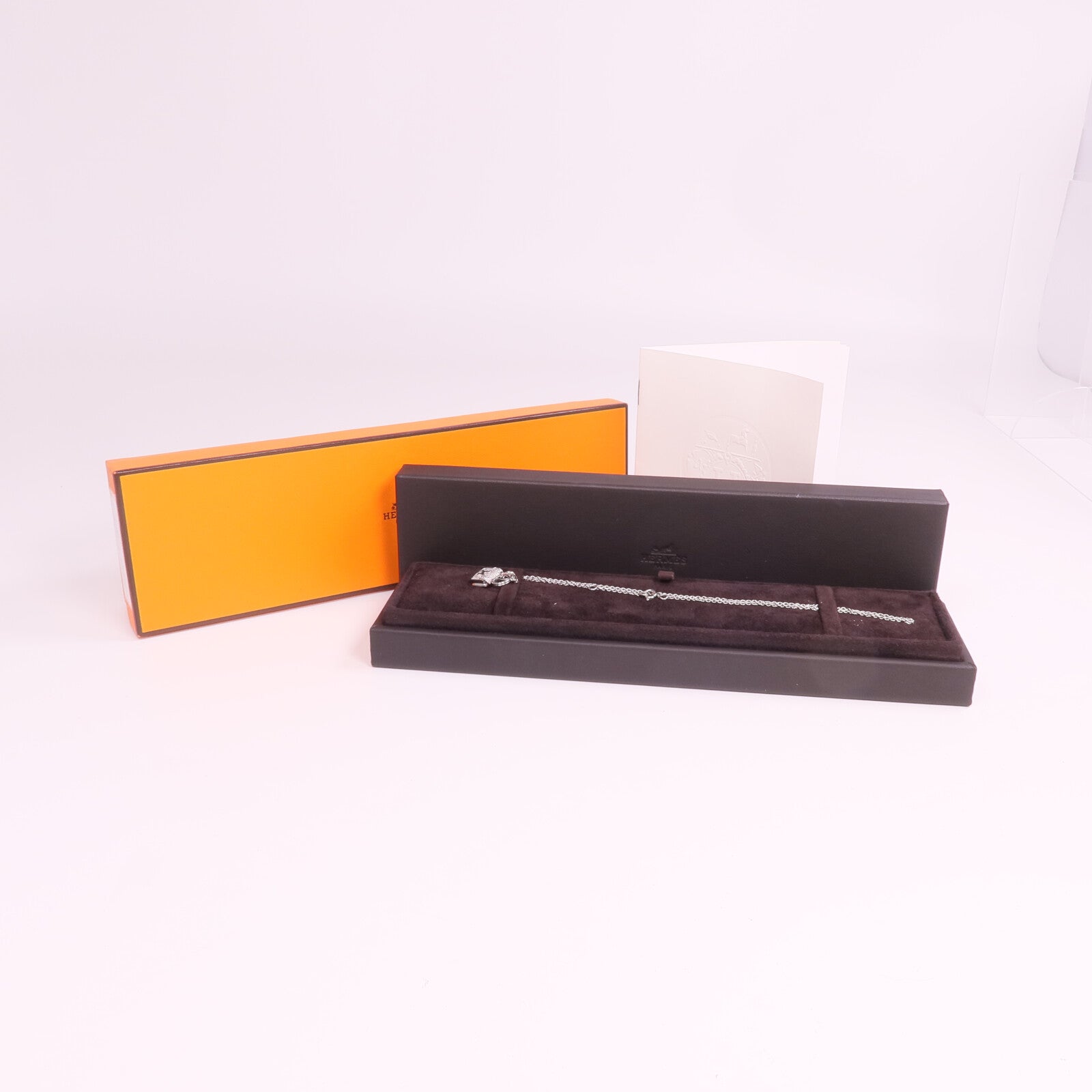 HERMES 18K白金Amulettes Constance Pendant鑽石項鍊