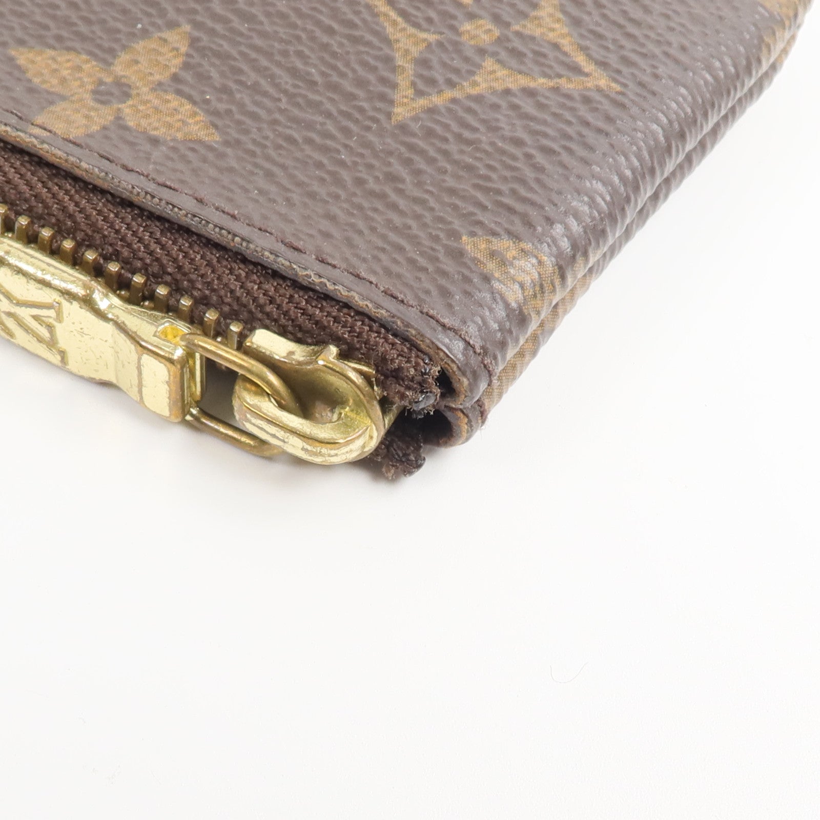 LOUIS VUITTON Monogram Key Pouch鎖匙包