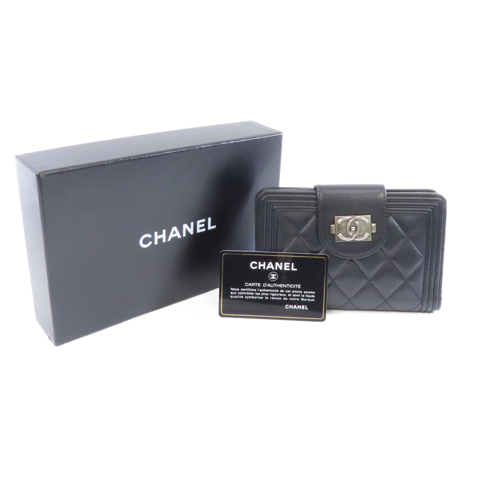 CHANEL 菱格羊皮皮革Boy Wallet銀扣錢包黑色