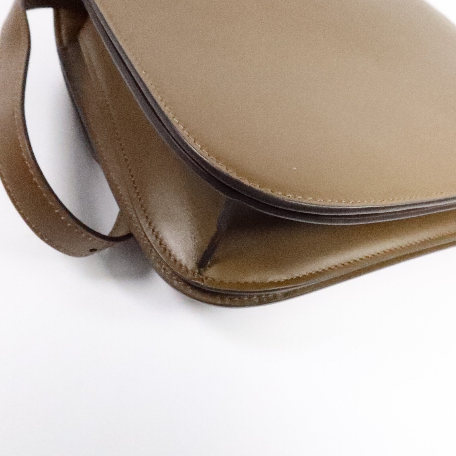 CELINE 牛皮皮革Classic Box Medium肩背袋