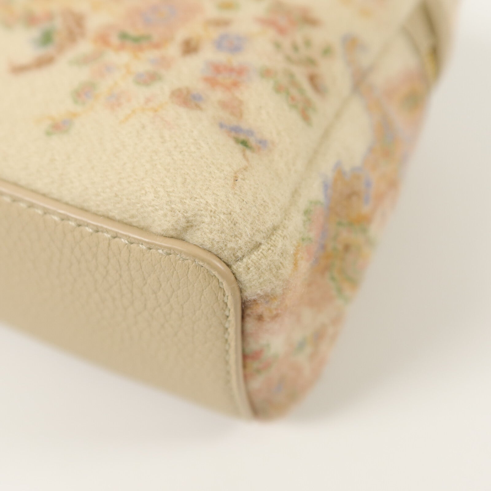 Loro Piana 牛皮皮革/羊絨Extra Pocket L19肩背袋