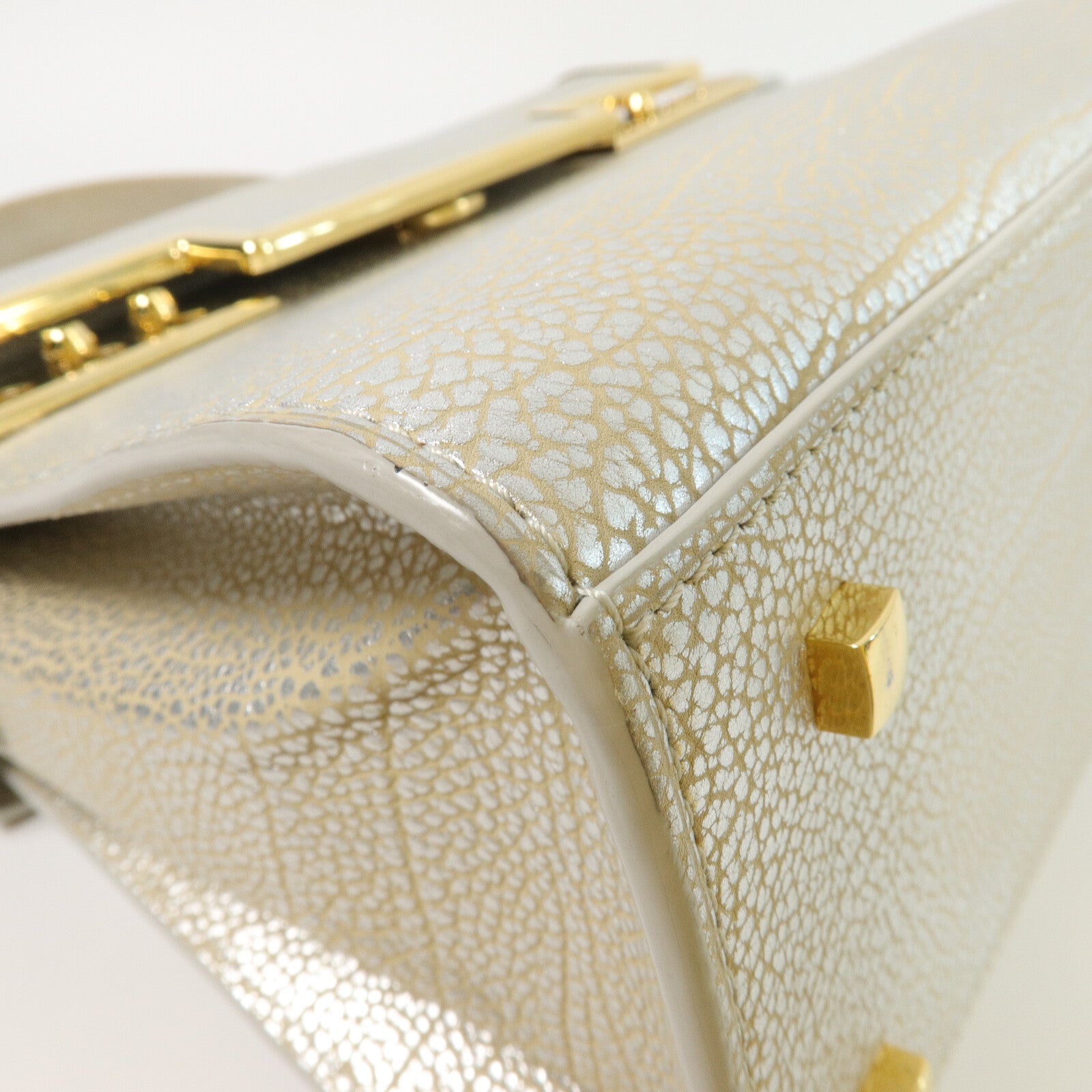 Delvaux 牛皮皮革Tempete MM手挽袋