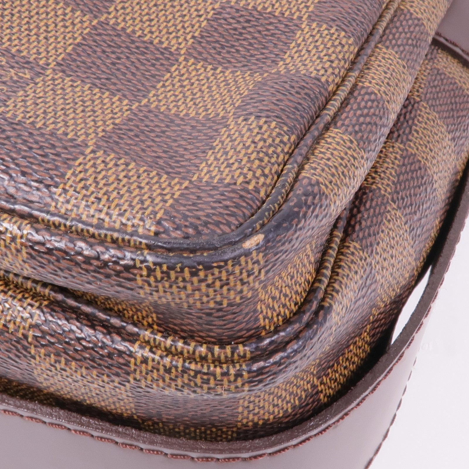 LOUIS VUITTON Damier Naviglio金扣肩背袋