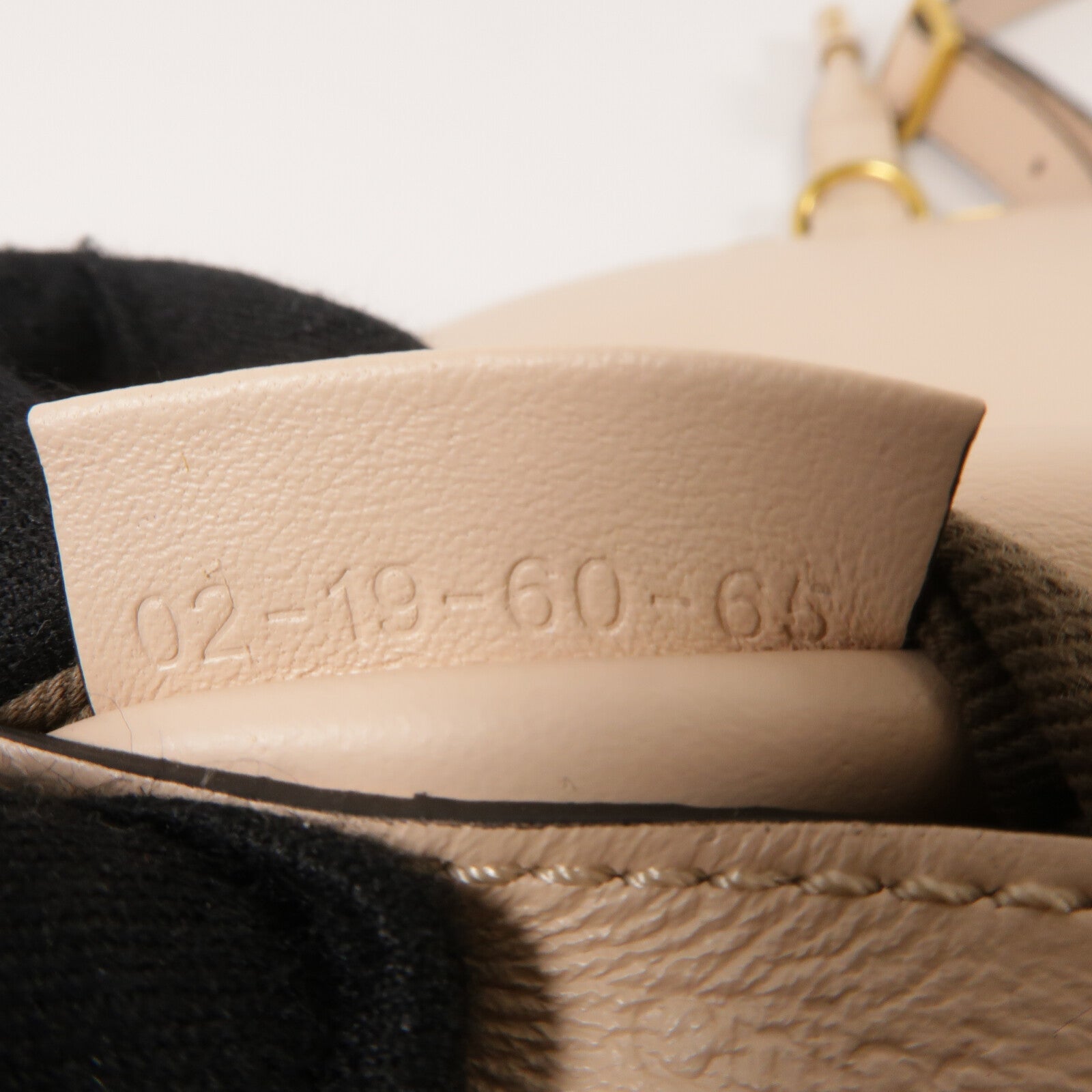 Chloe 牛皮皮革Small Marcie Saddle肩背袋