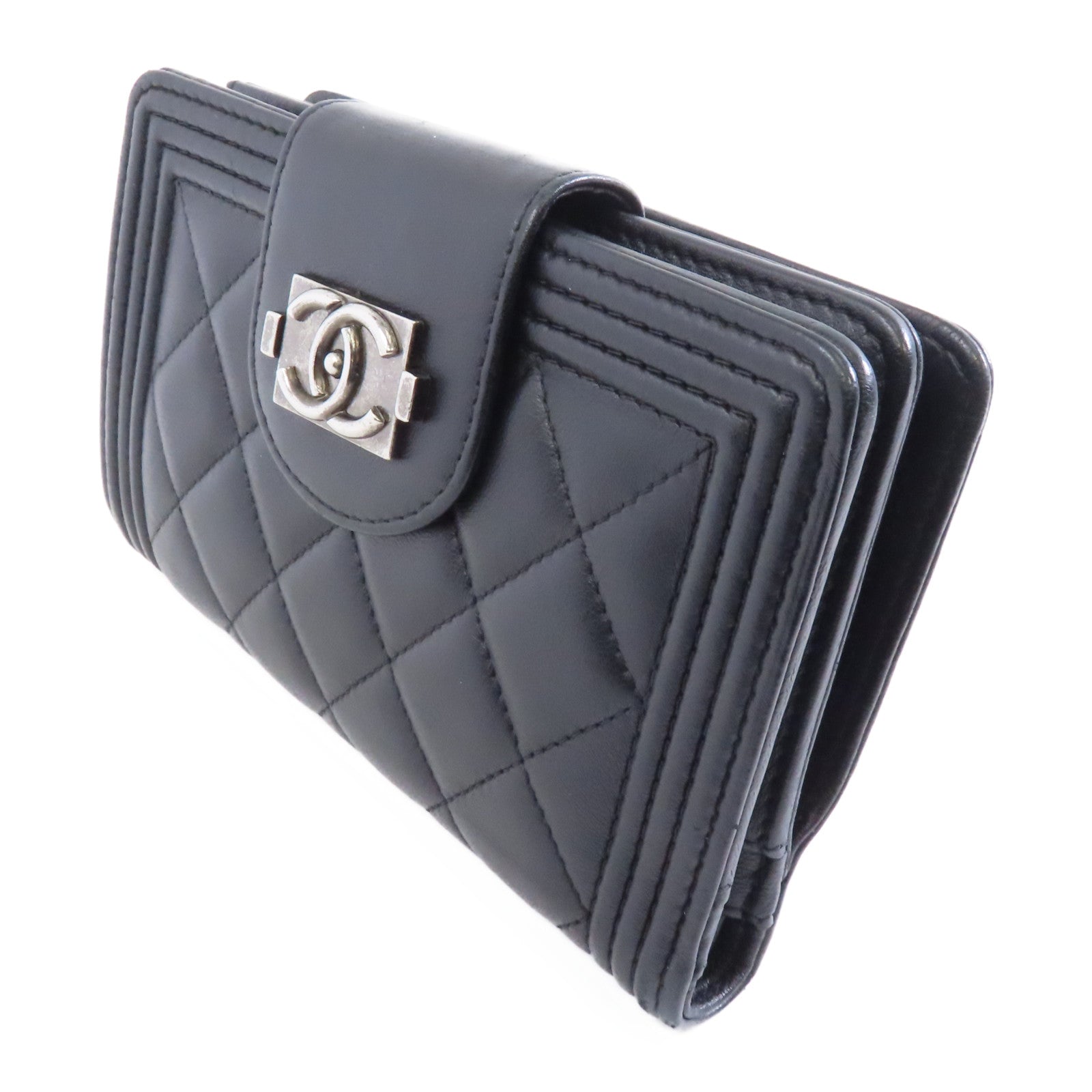 CHANEL 菱格羊皮皮革Boy Wallet銀扣錢包黑色