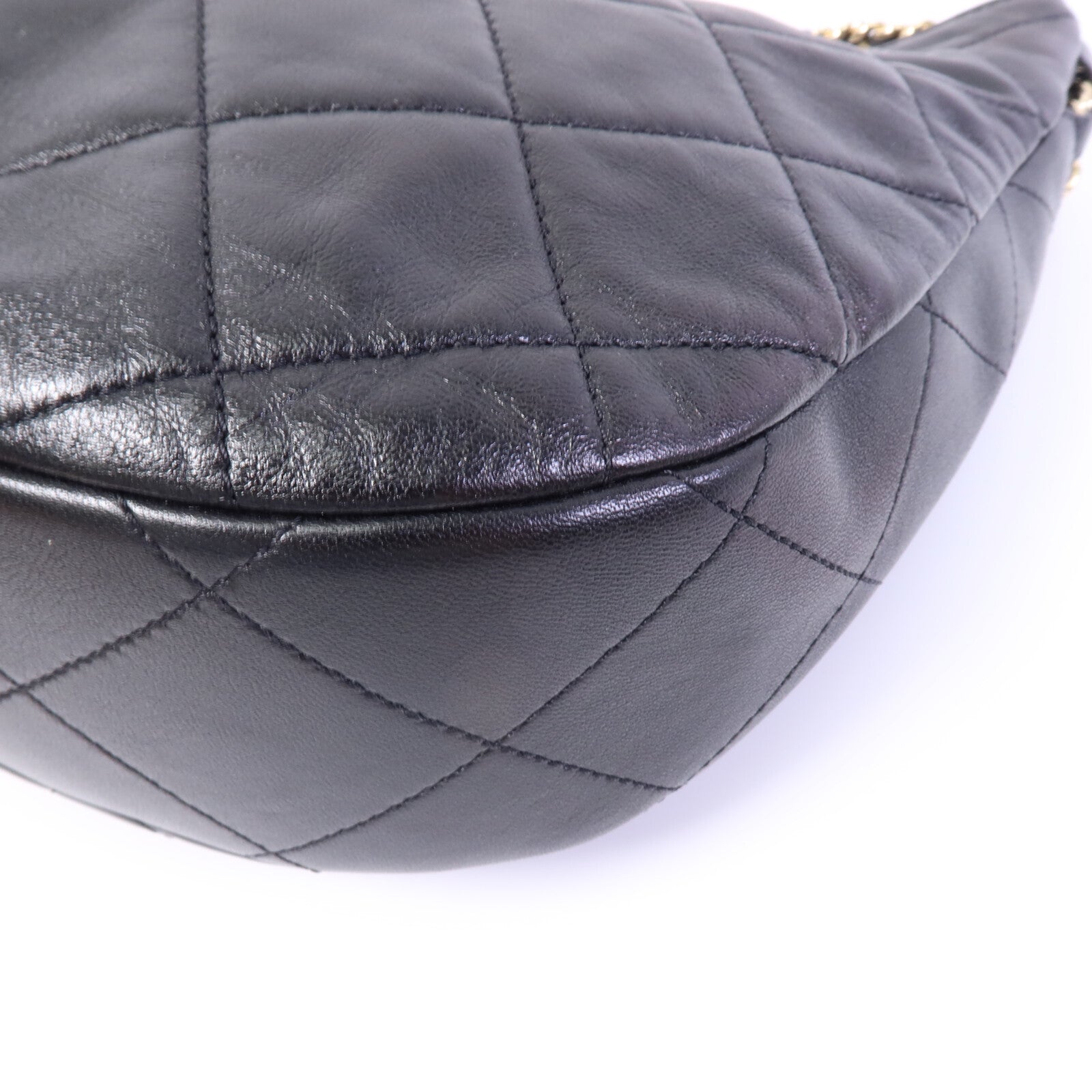 CHANEL 羊皮皮革22P Hobo肩背袋