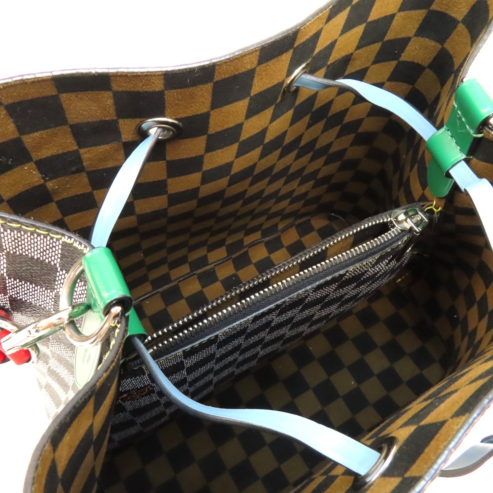 LOUIS VUITTON Damier NéoNoé MM銀扣肩背袋黑色/白色/藍色